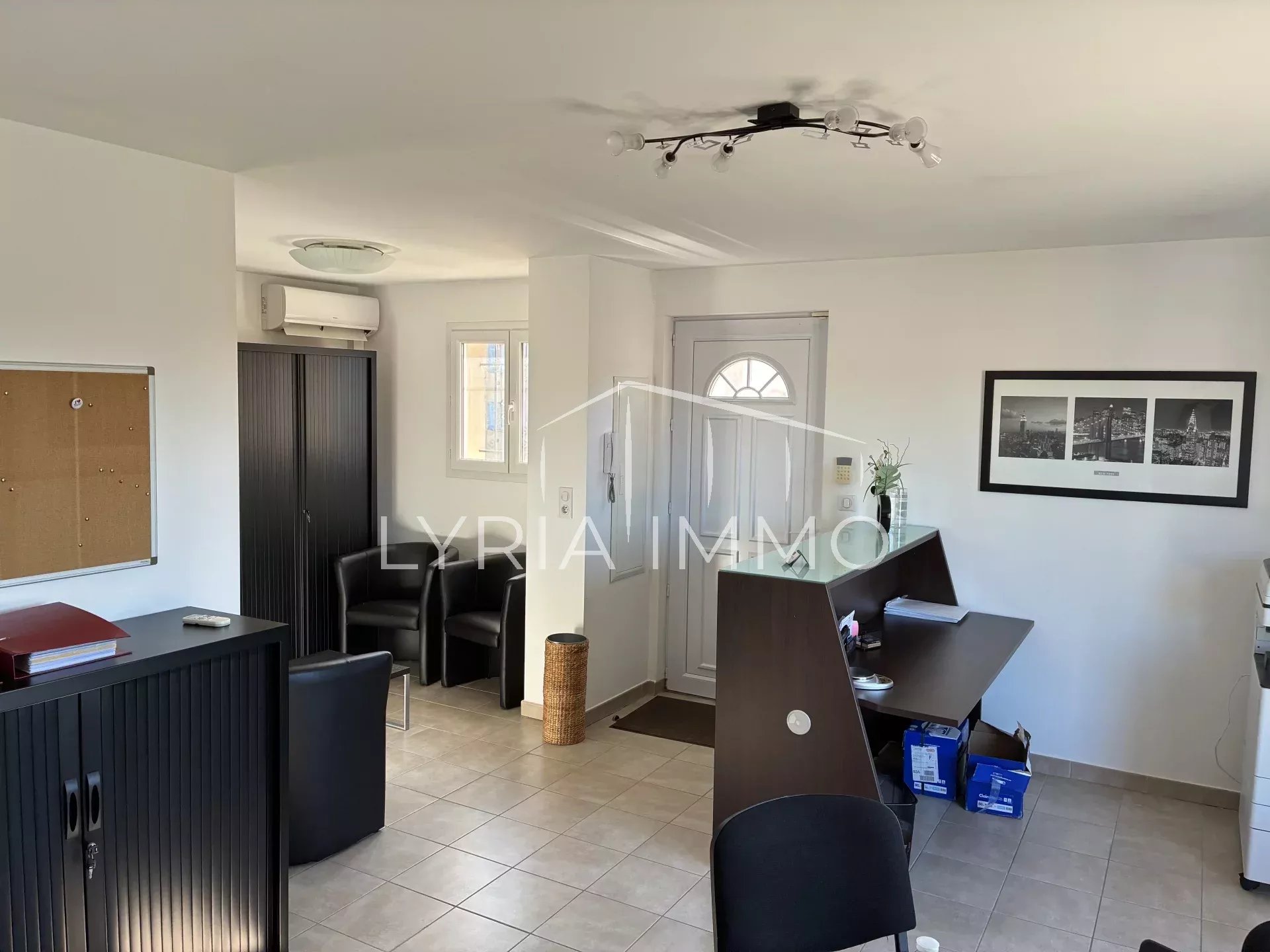 Agence immobilière de 