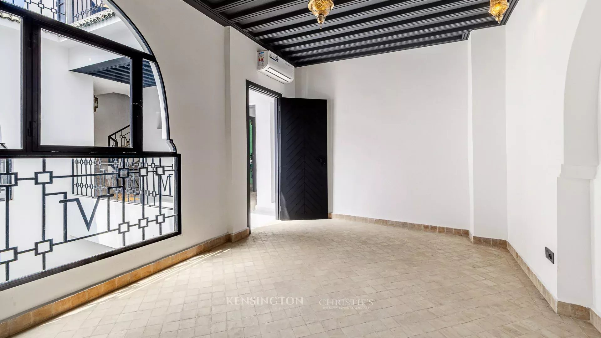 4 Bedroom Villa/Townhouse's Image 15