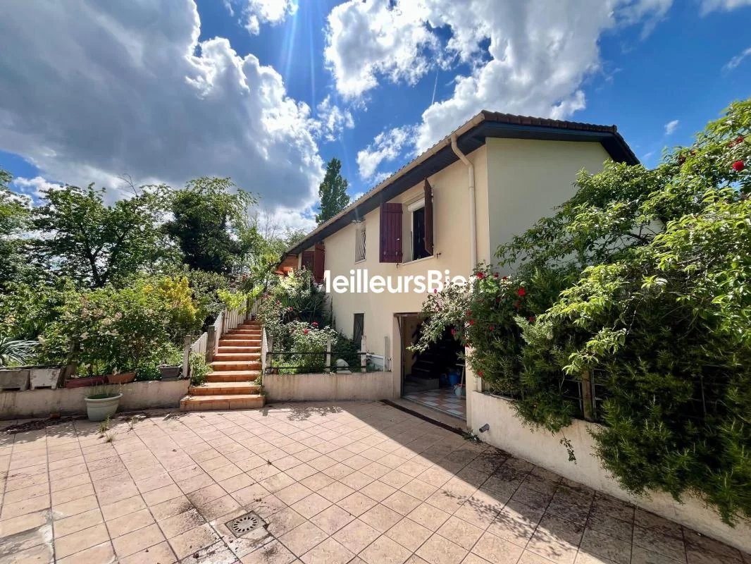 Villa 85 m² habitables  sur 575m de terrain au calme