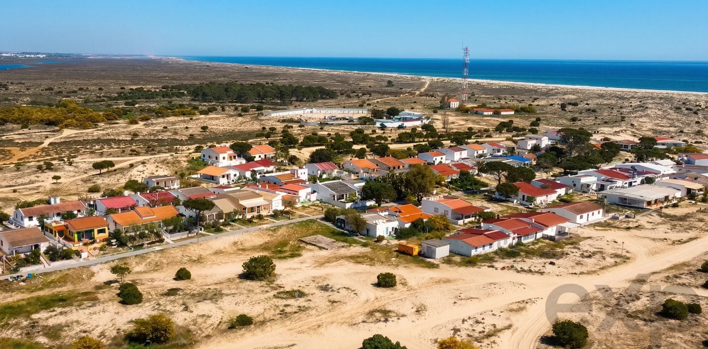 3-Bedroom House on Armona Island, Algarve | Close to Beach | Excellent Location 86884482 image 2