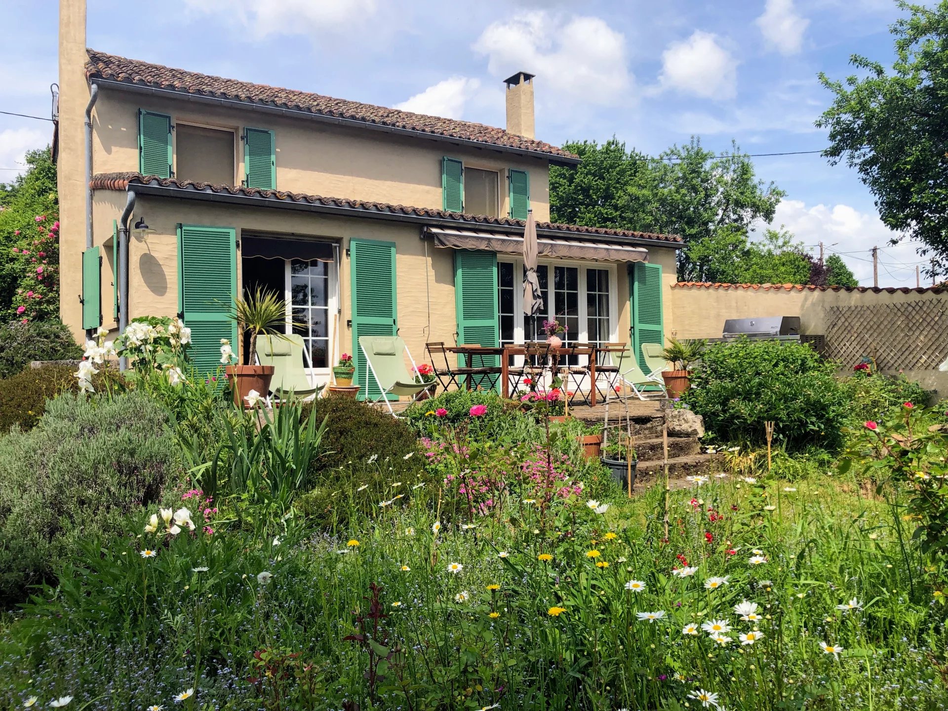 Belle maison de caractère avec vue sur la campagne