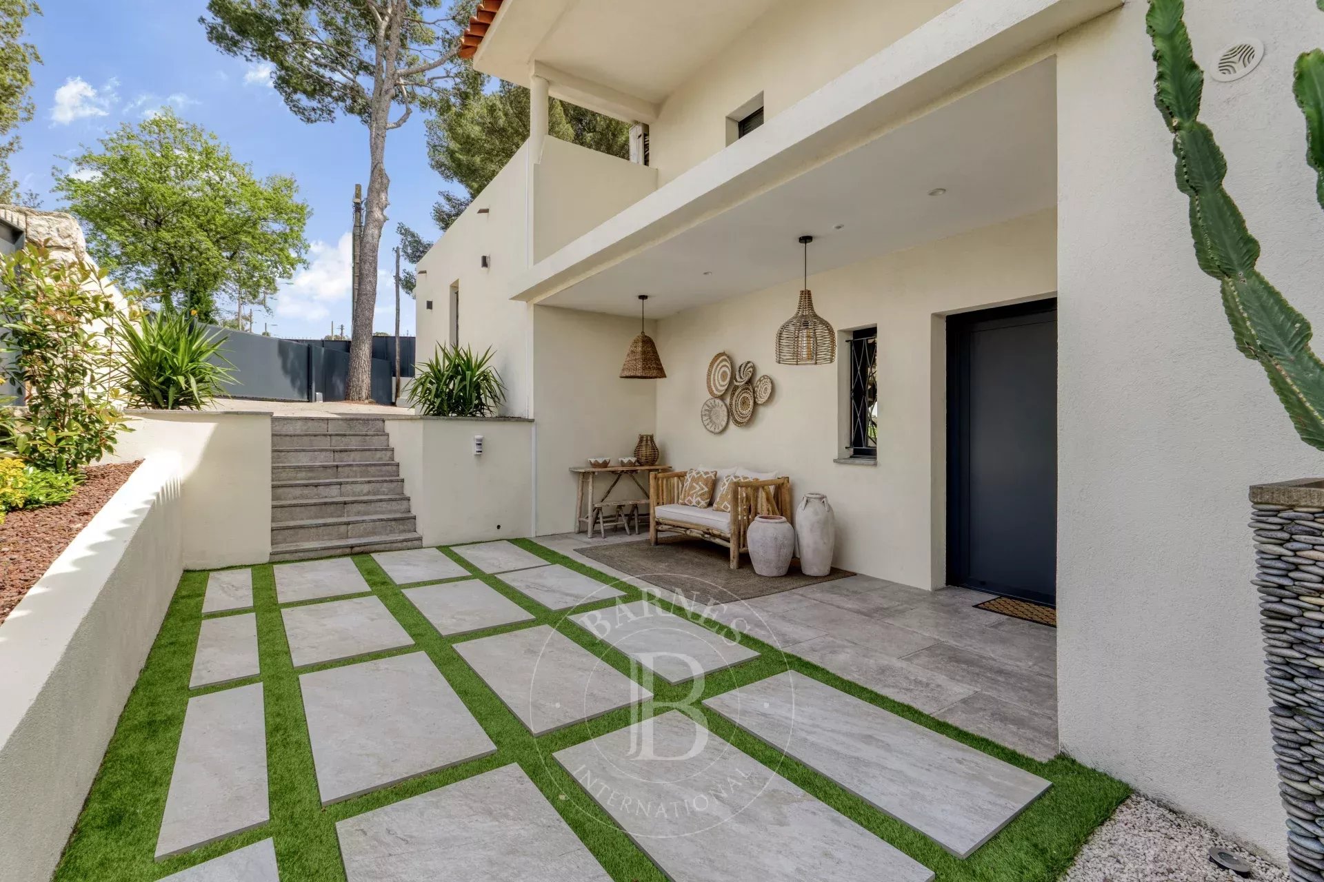 LE CANNET - NEO-PROVENCAL VILLA - SEA AND ESTÉREL VIEWS - picture 11