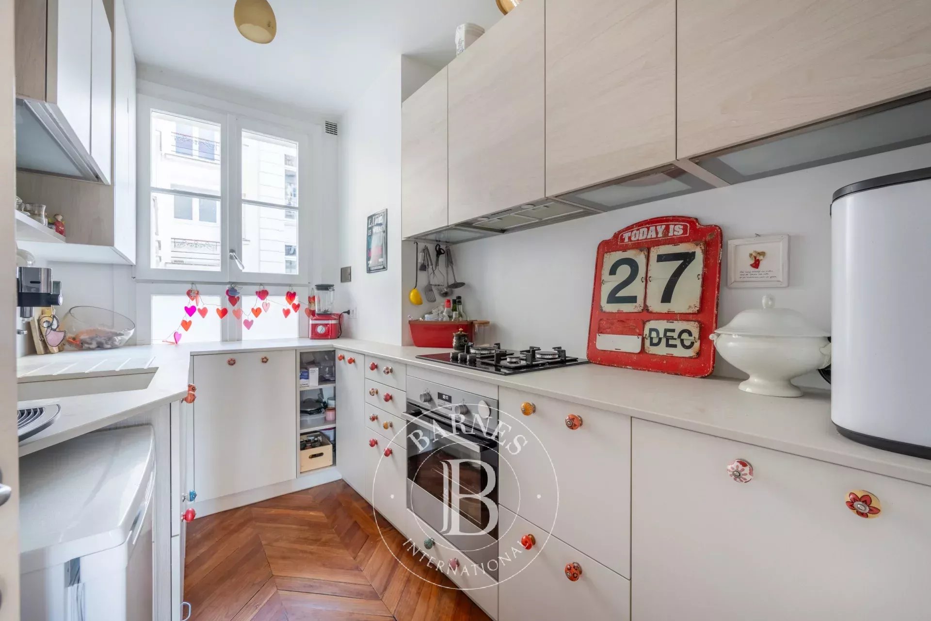 Daire Paris 4ème - picture 8