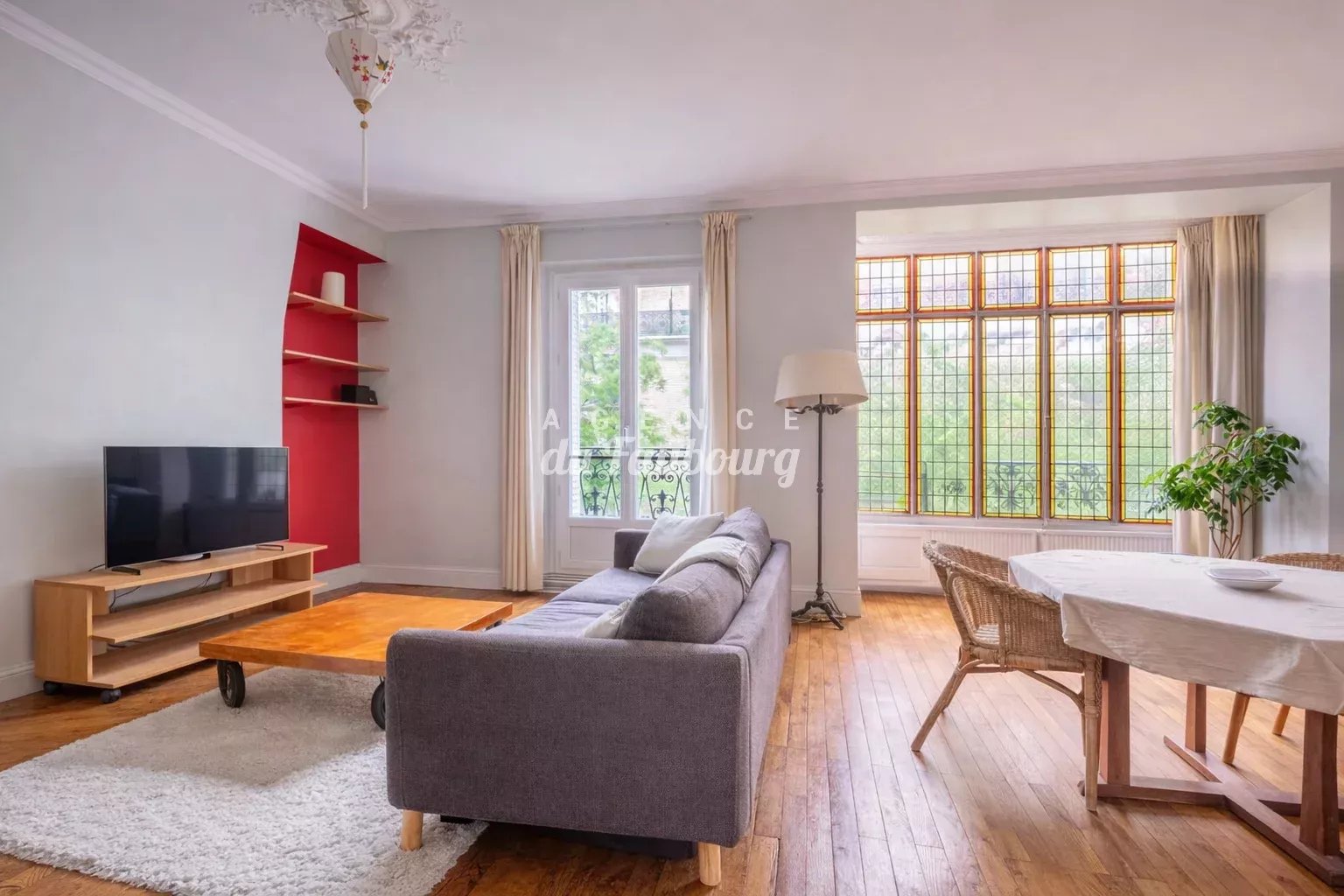Agence immobilière de 