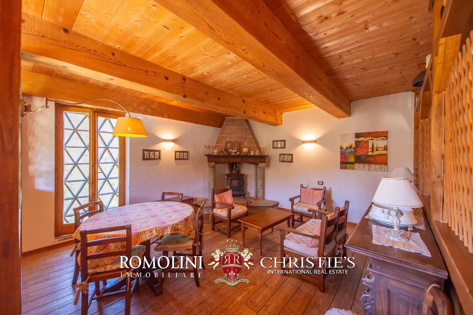 10 Bedroom Villa/Townhouse's Image 18