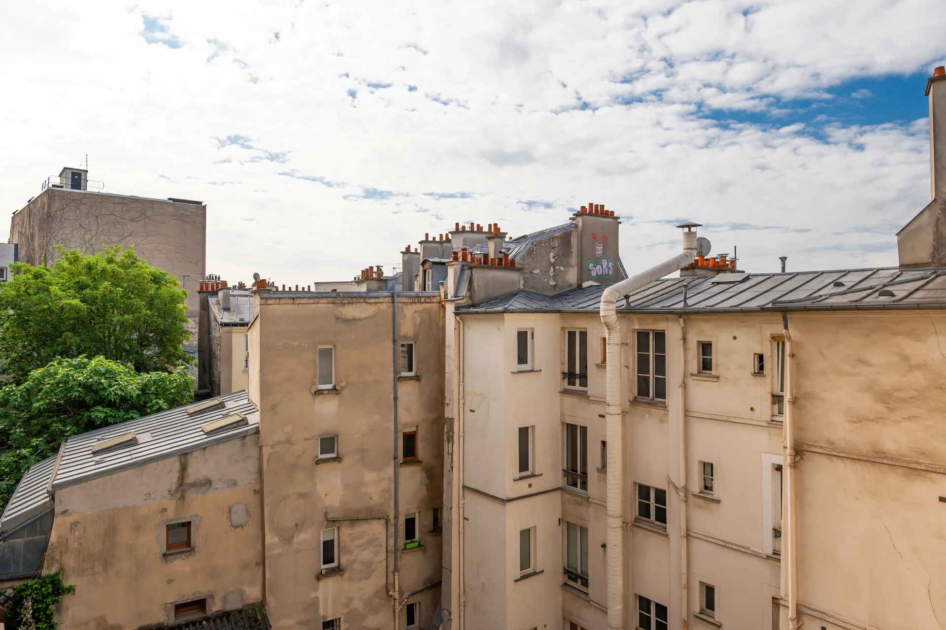 Paris 18e - ABBESSES / RUE ANDRE BARSACQ