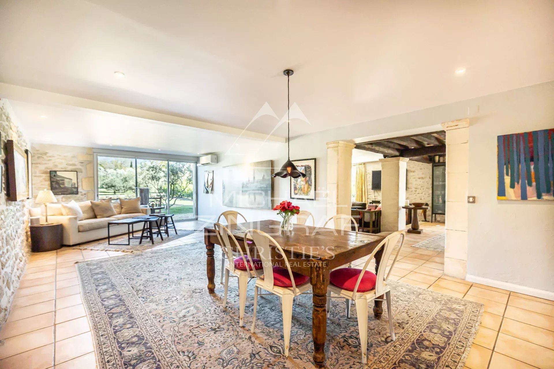 4 Bedroom Villa/Townhouse's Image 6