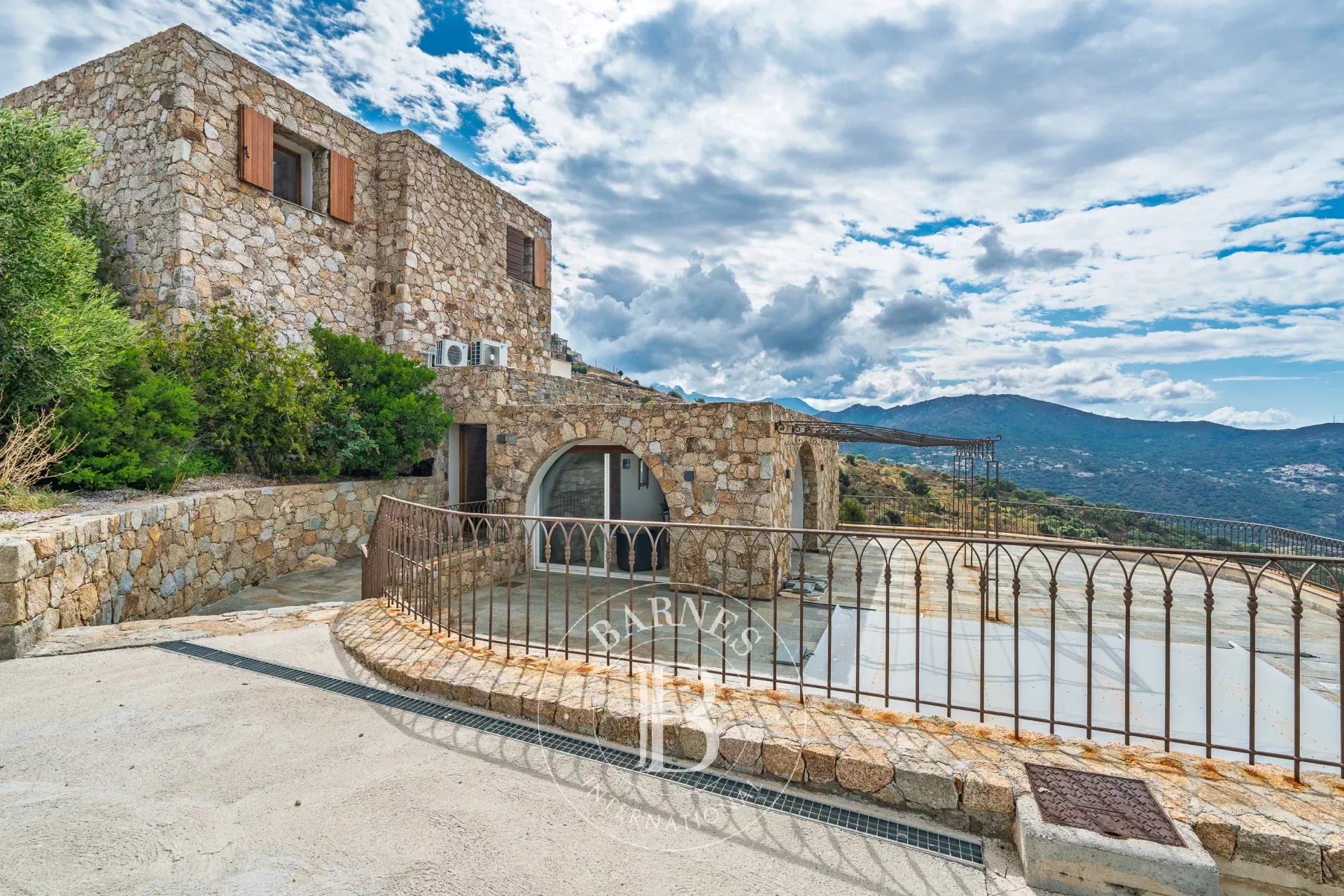 Вилла L'Île-Rousse