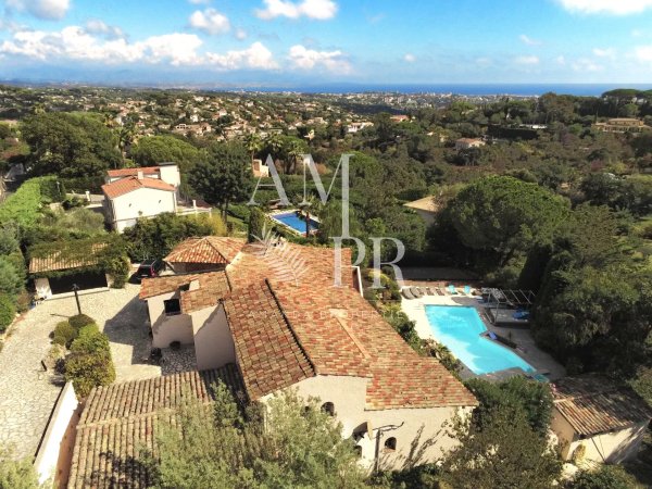 SUPER CANNES PROVENCAL VILLA WITH SEA VIEW — photo 5