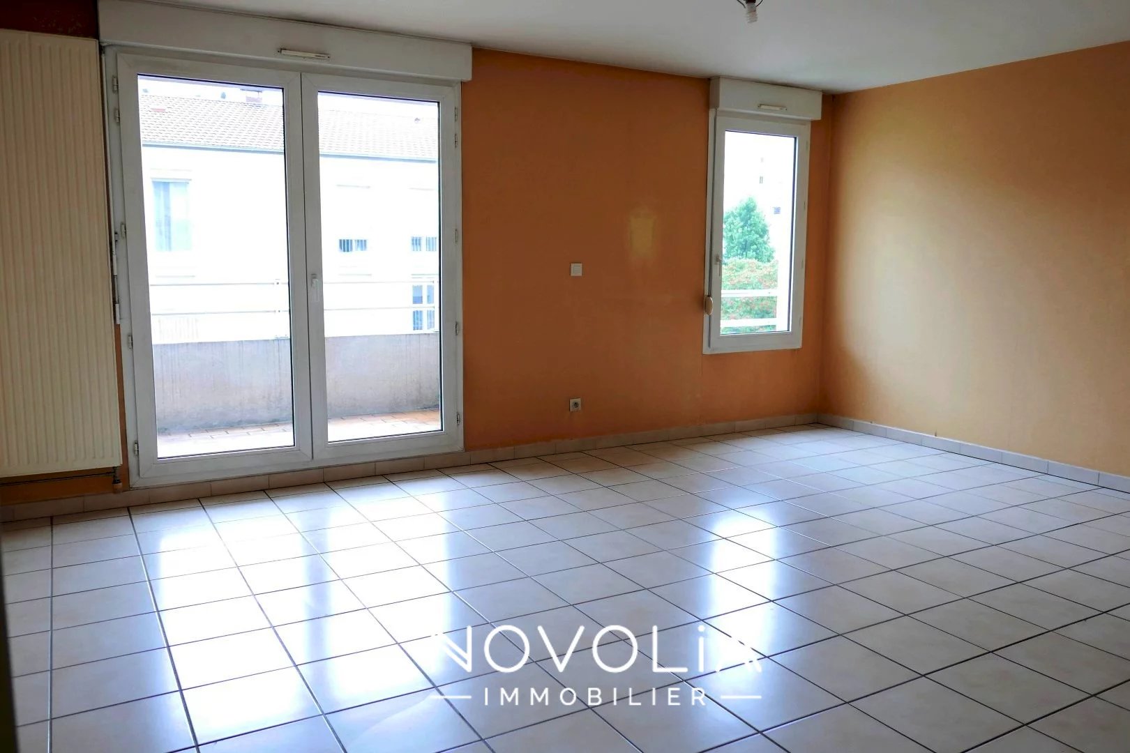 Achat Appartement Surface de 118.57 m�/ Total carrez : 118.57 m�, 6 pi�ces, Villeurbanne (69100)