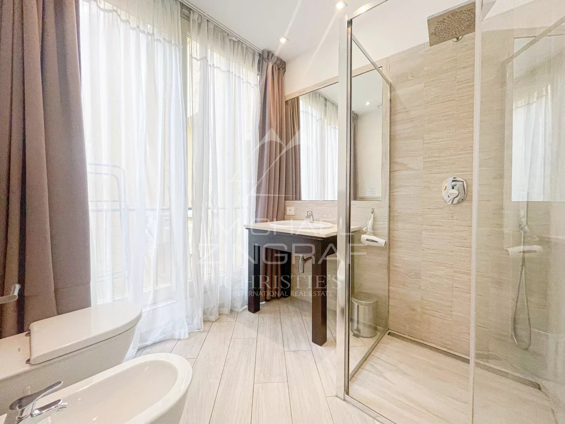 1 Bedroom Apartment/Flat's Image 4