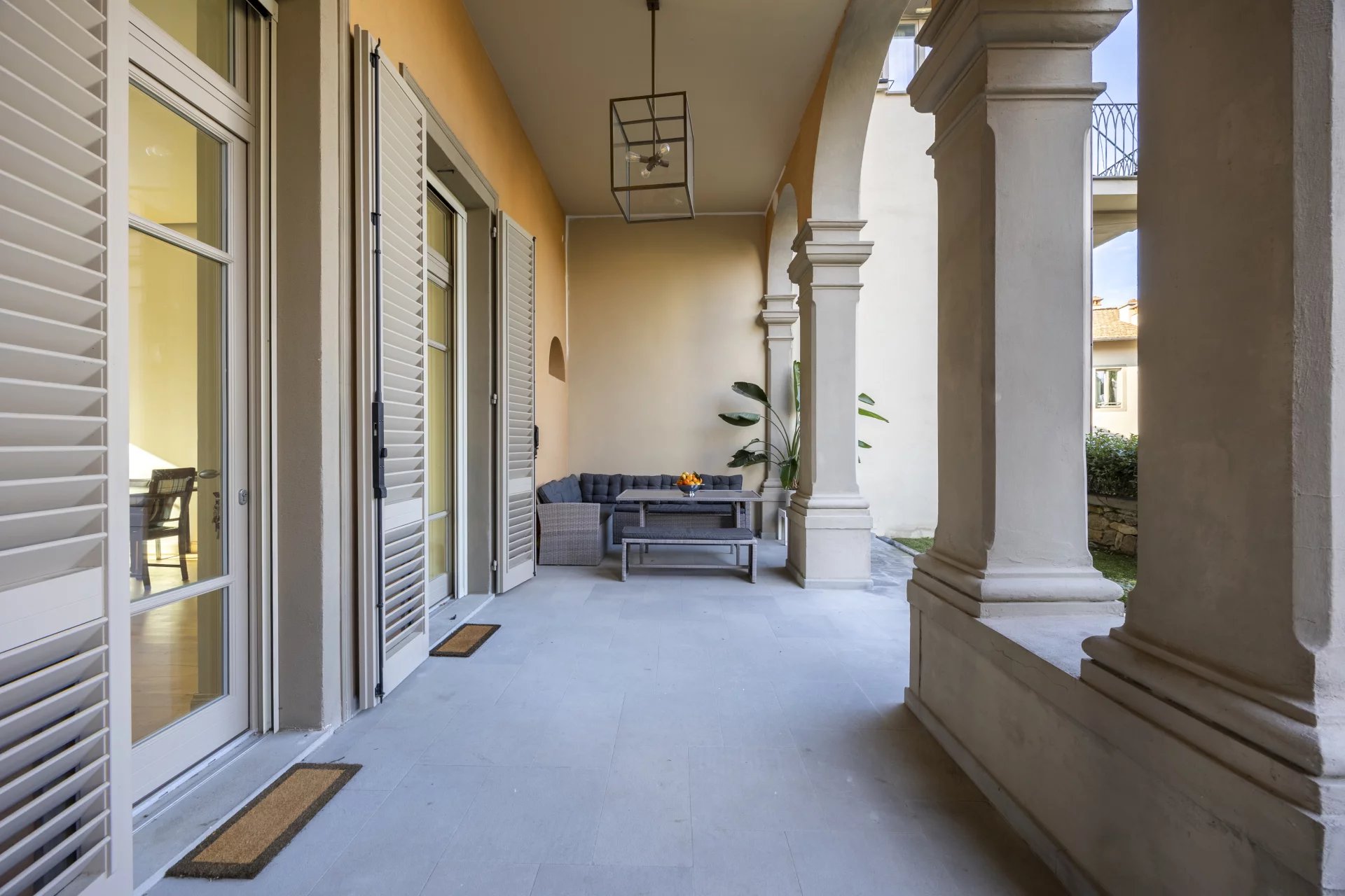 Villa in a Prestigious Renovated Complex