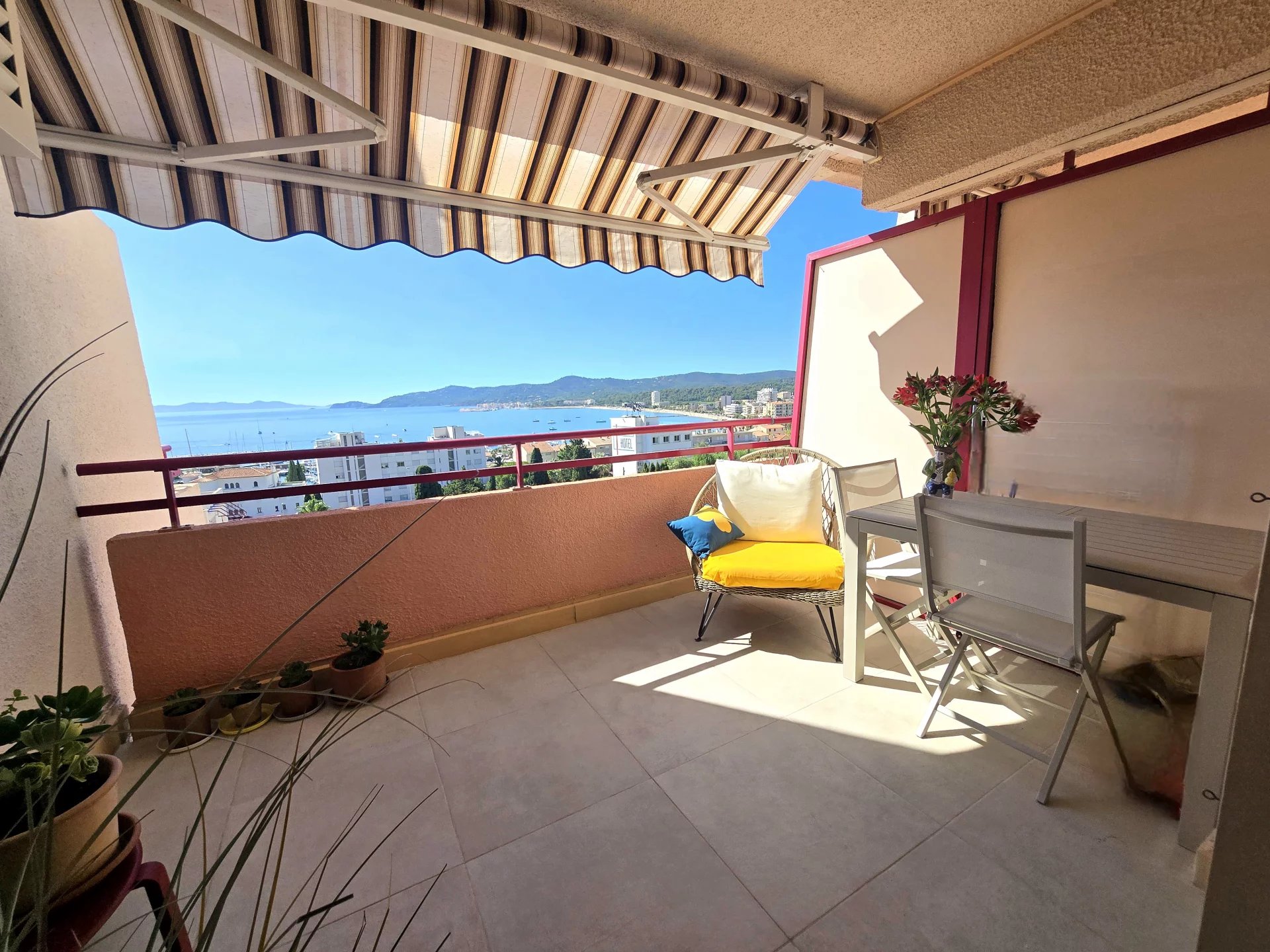 Sale Apartment Le Lavandou