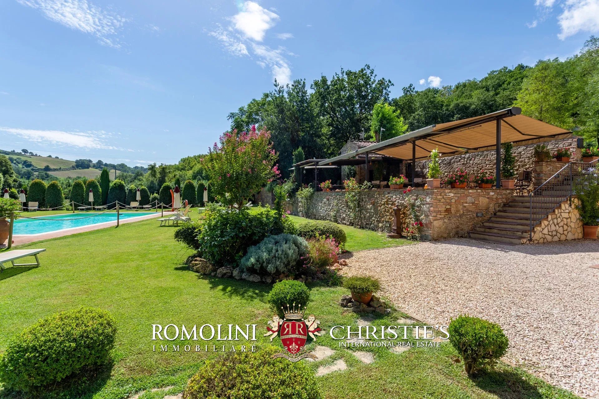 16 Bedroom Villa/Townhouse's Image 37