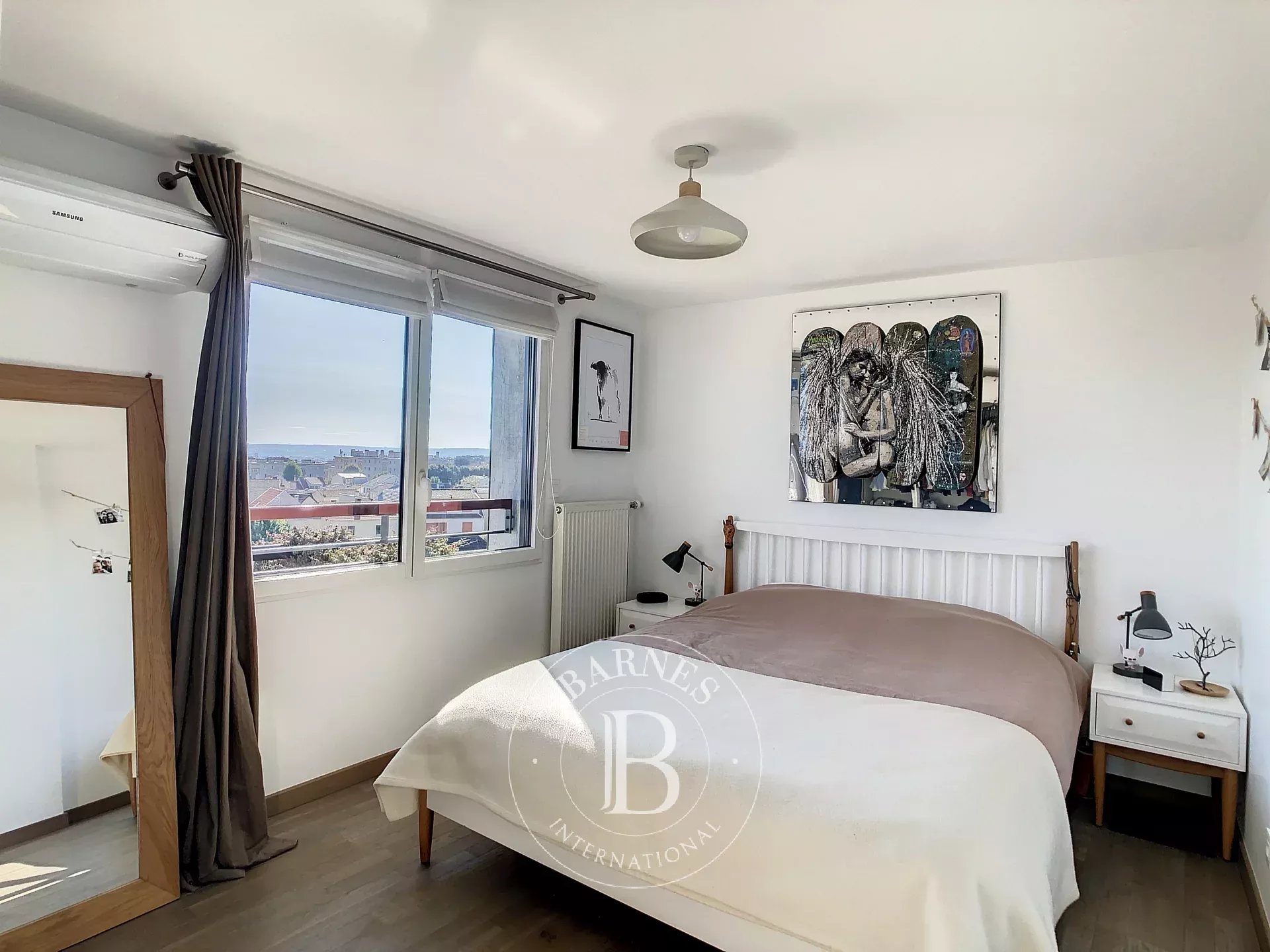 Suresnes  - Piso 4 Cuartos 4 Habitaciones - picture 12