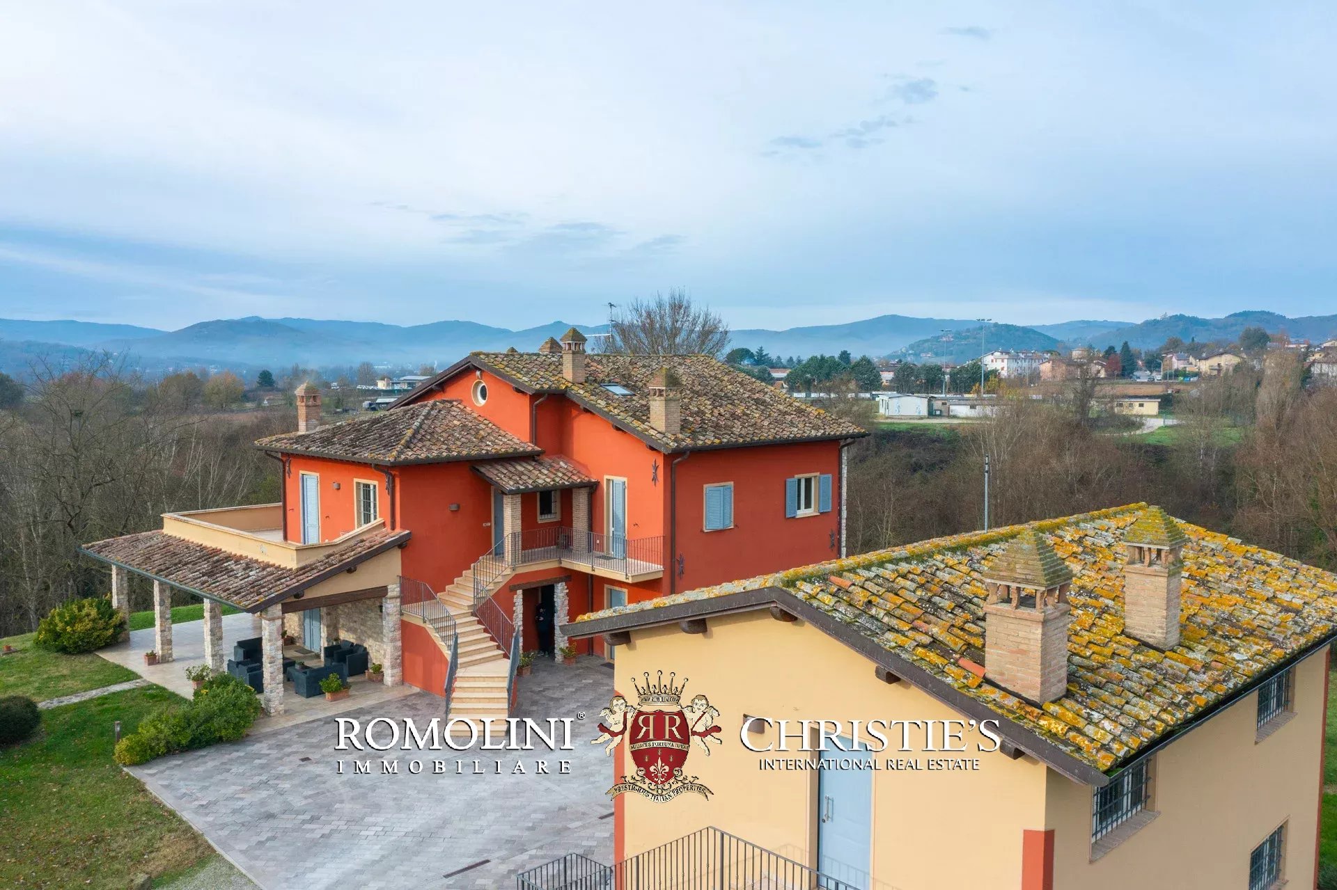 10 Bedroom Villa/Townhouse's Image 6