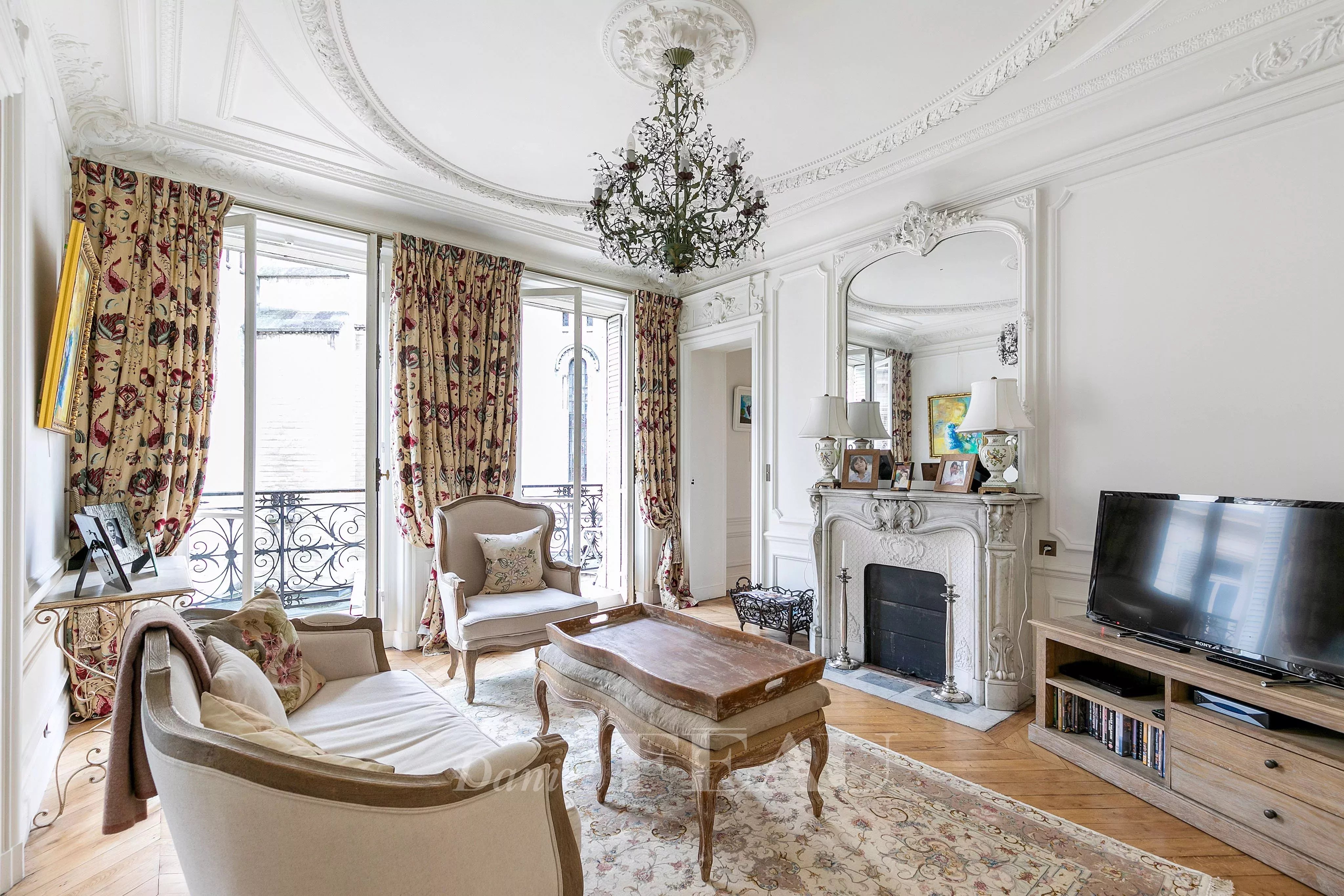 Rental Apartment Paris 16th