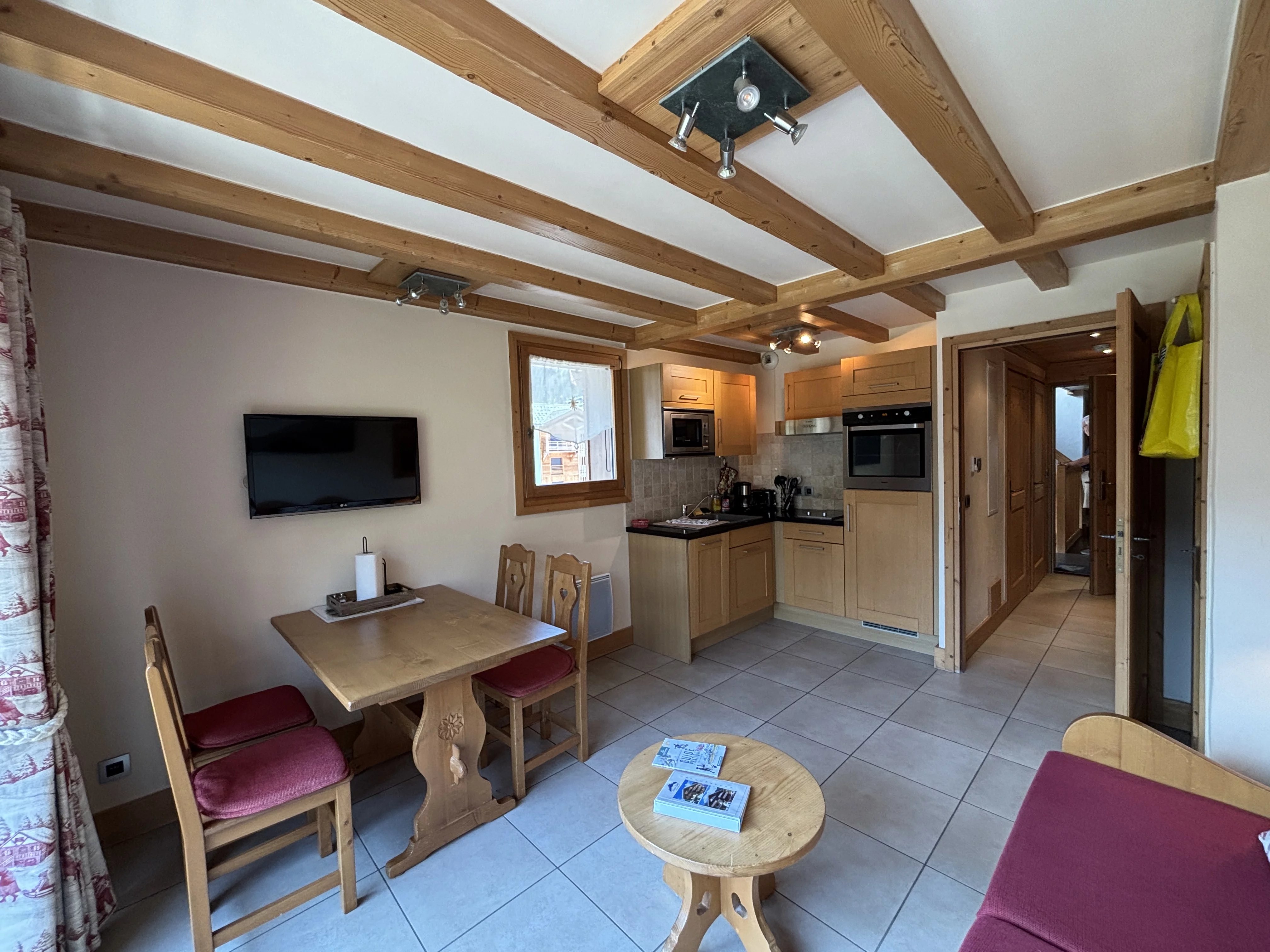 Chalet with High Value-Add Potential – Rare Opportunity