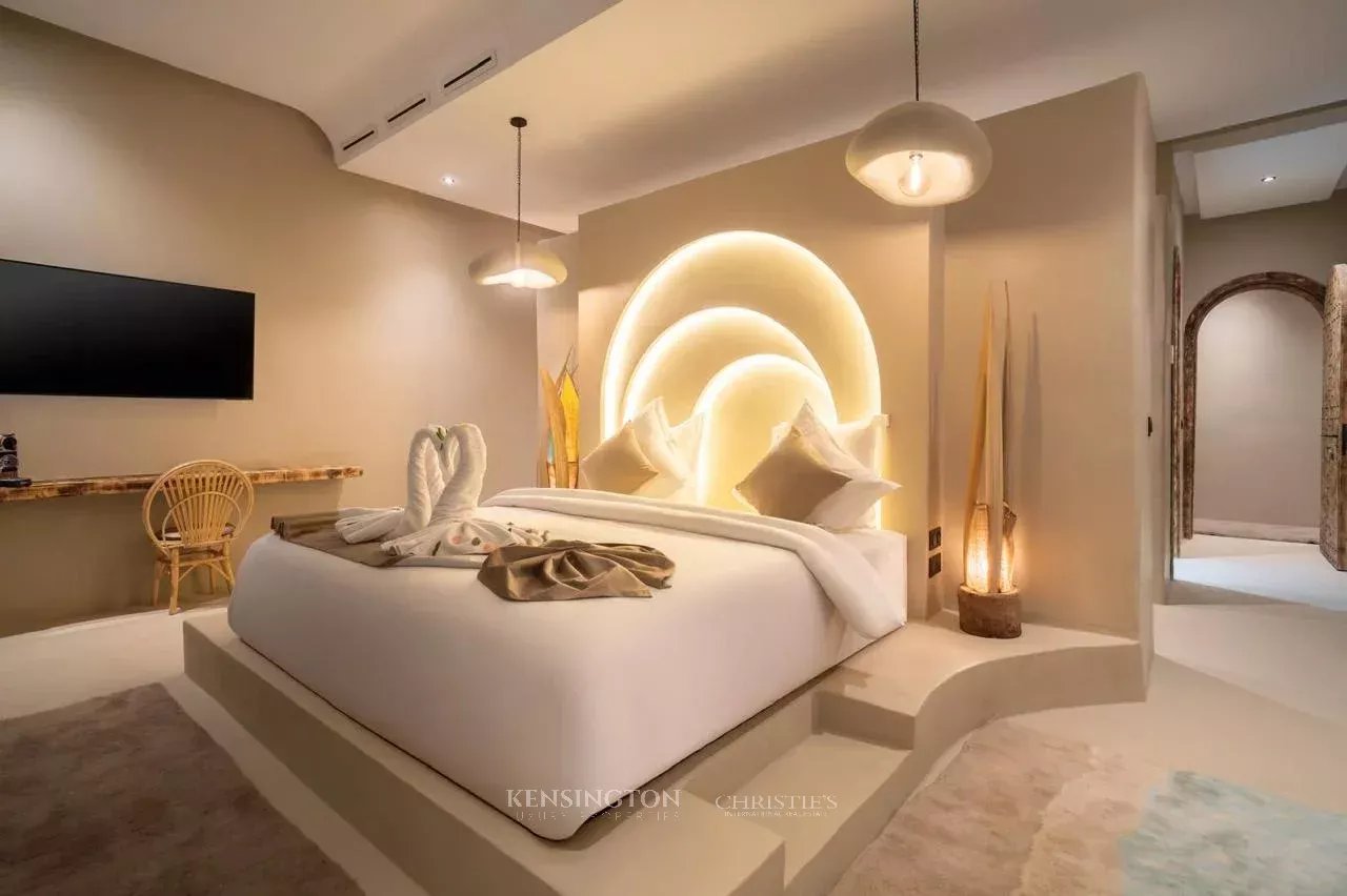 7 Bedroom Villa/Townhouse's Image 36