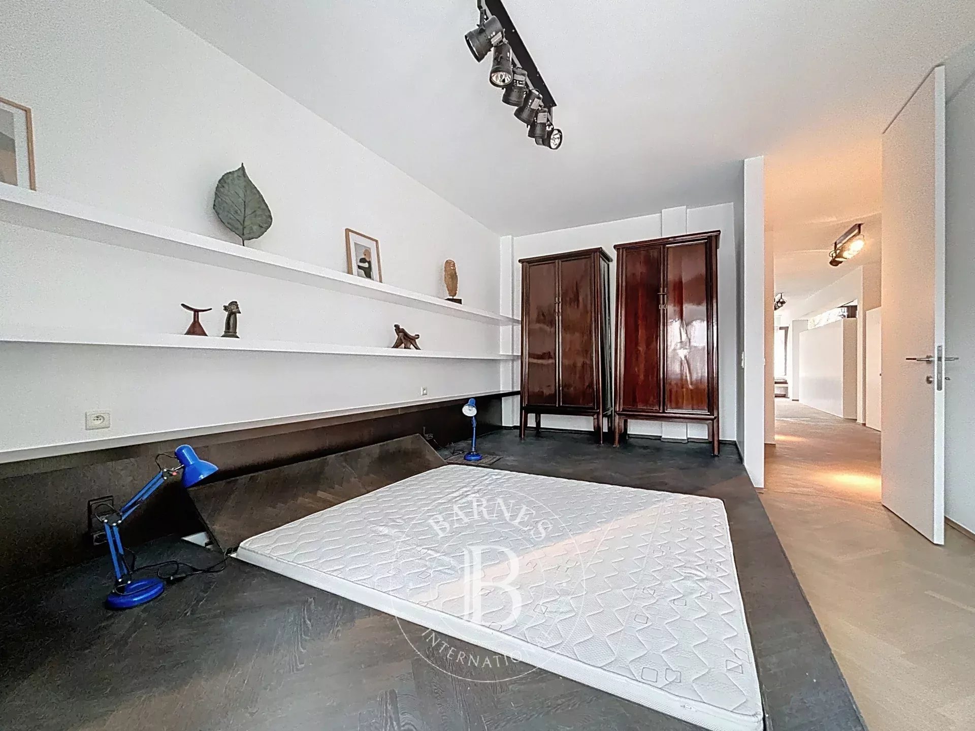 Daire Saint-Gilles - picture 13