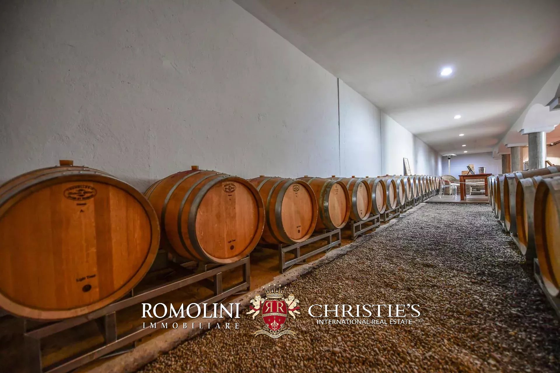 5 Bedroom Vineyard's Image 14