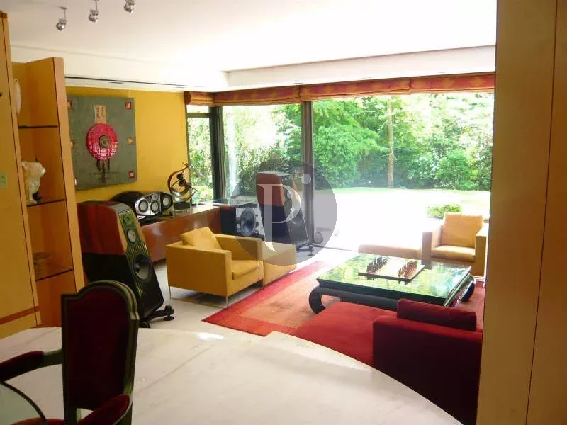 vente-appartement-5-pieces-sceaux-83878385
