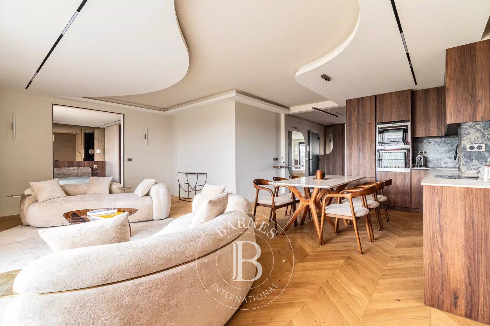 Paris  - Apartment 2 Bedrooms - picture 4