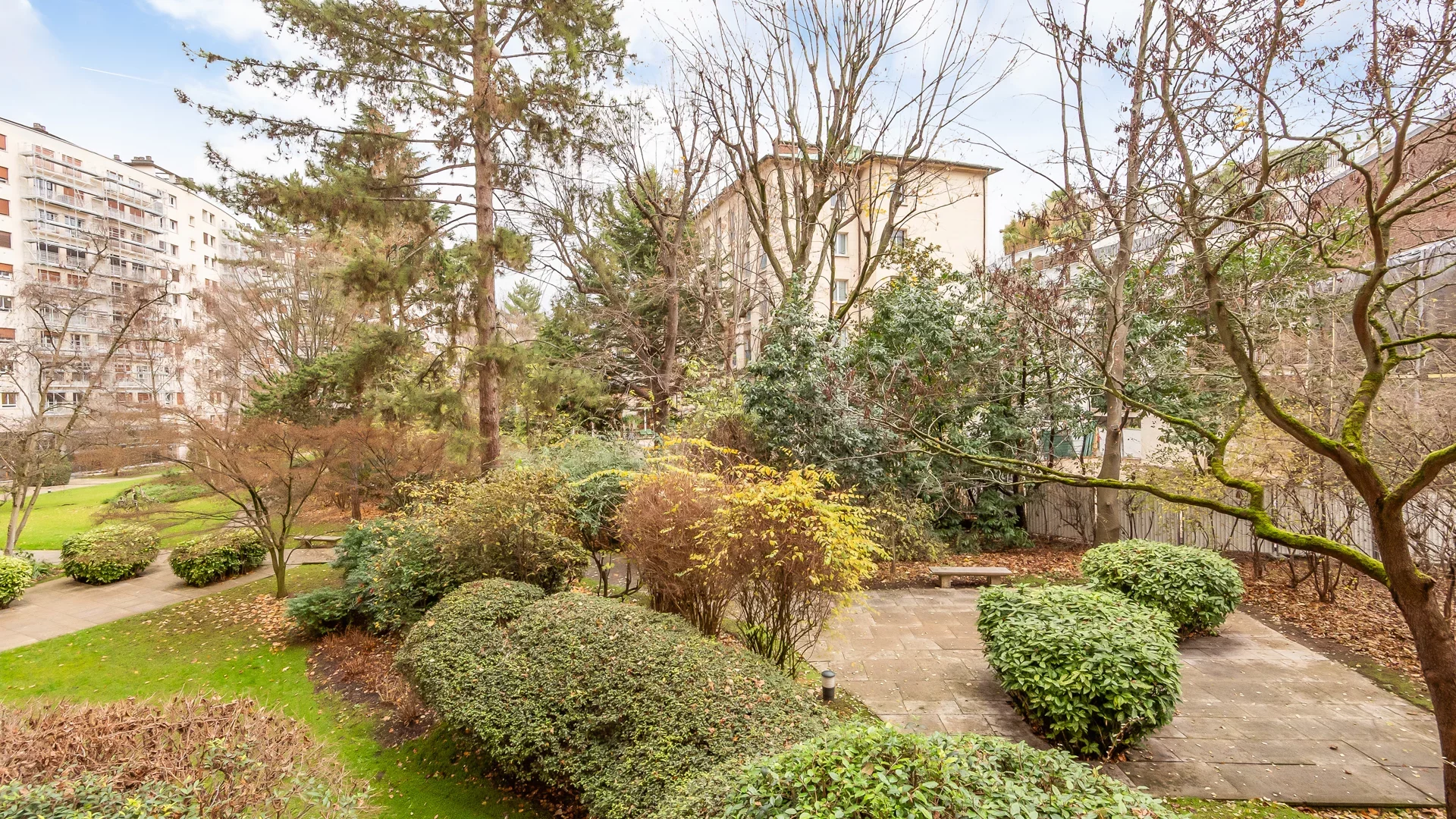 Paris 16e - VICTOR HUGO / PLACE MEXICO