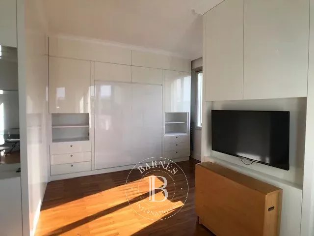 Daire Paris 8ème - picture 4