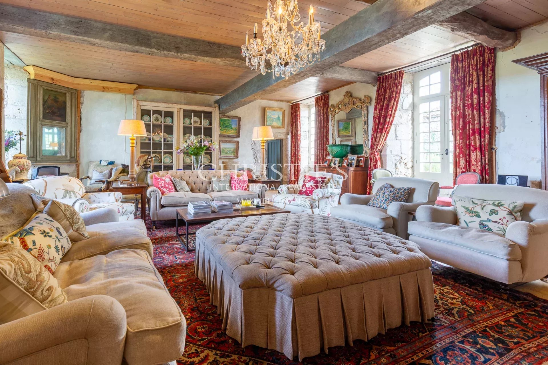 5 Bedroom Chateau's Image 9