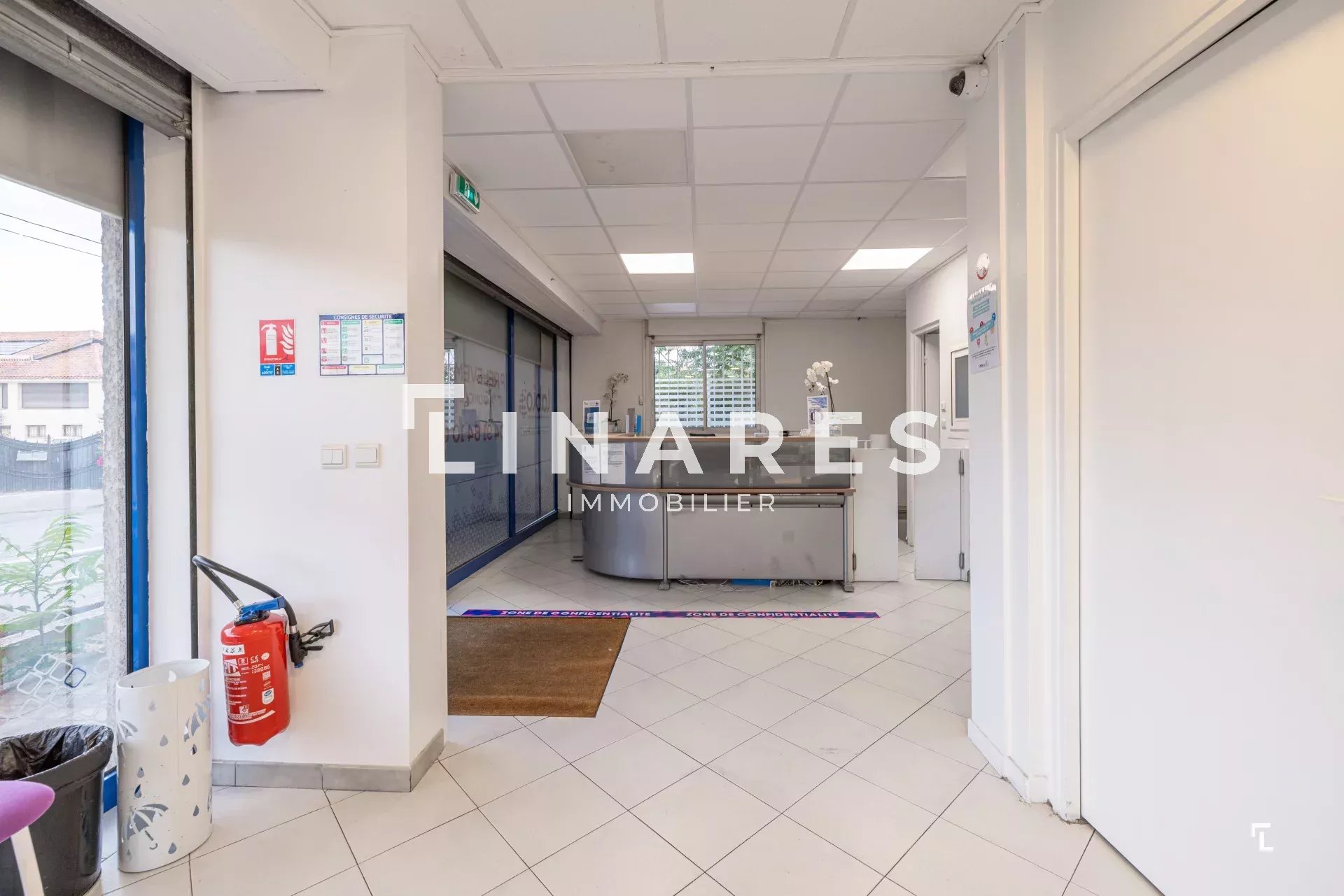 THE LABORATORY - Local Médical de 214m2 - 13013