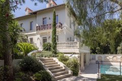 Rare - Cannes - Walking Distance to La Croisette - Belle Époque Villa in Perfect Condition — photo 1 of 7