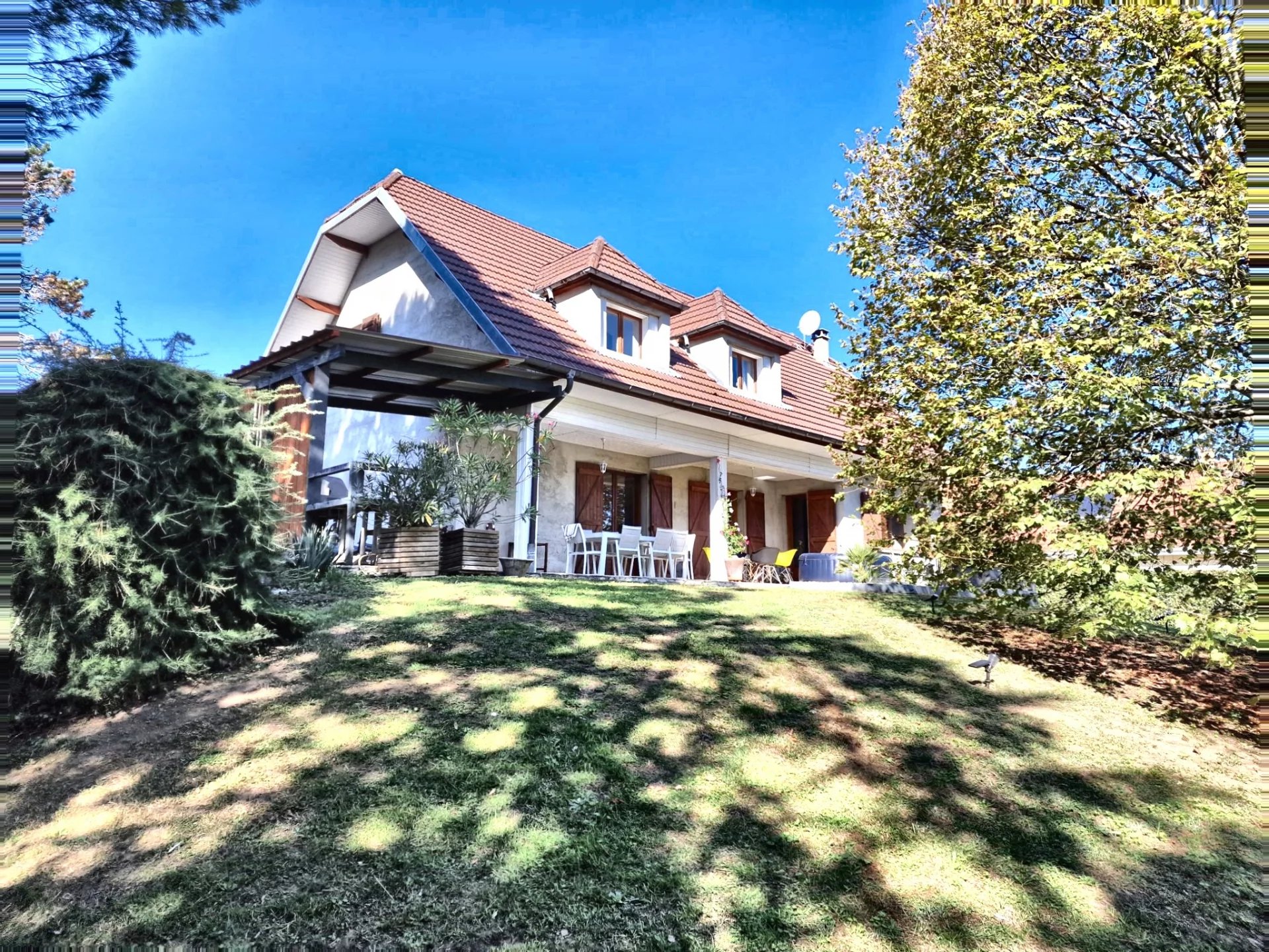 A vendre villa à Brens 6 pièces