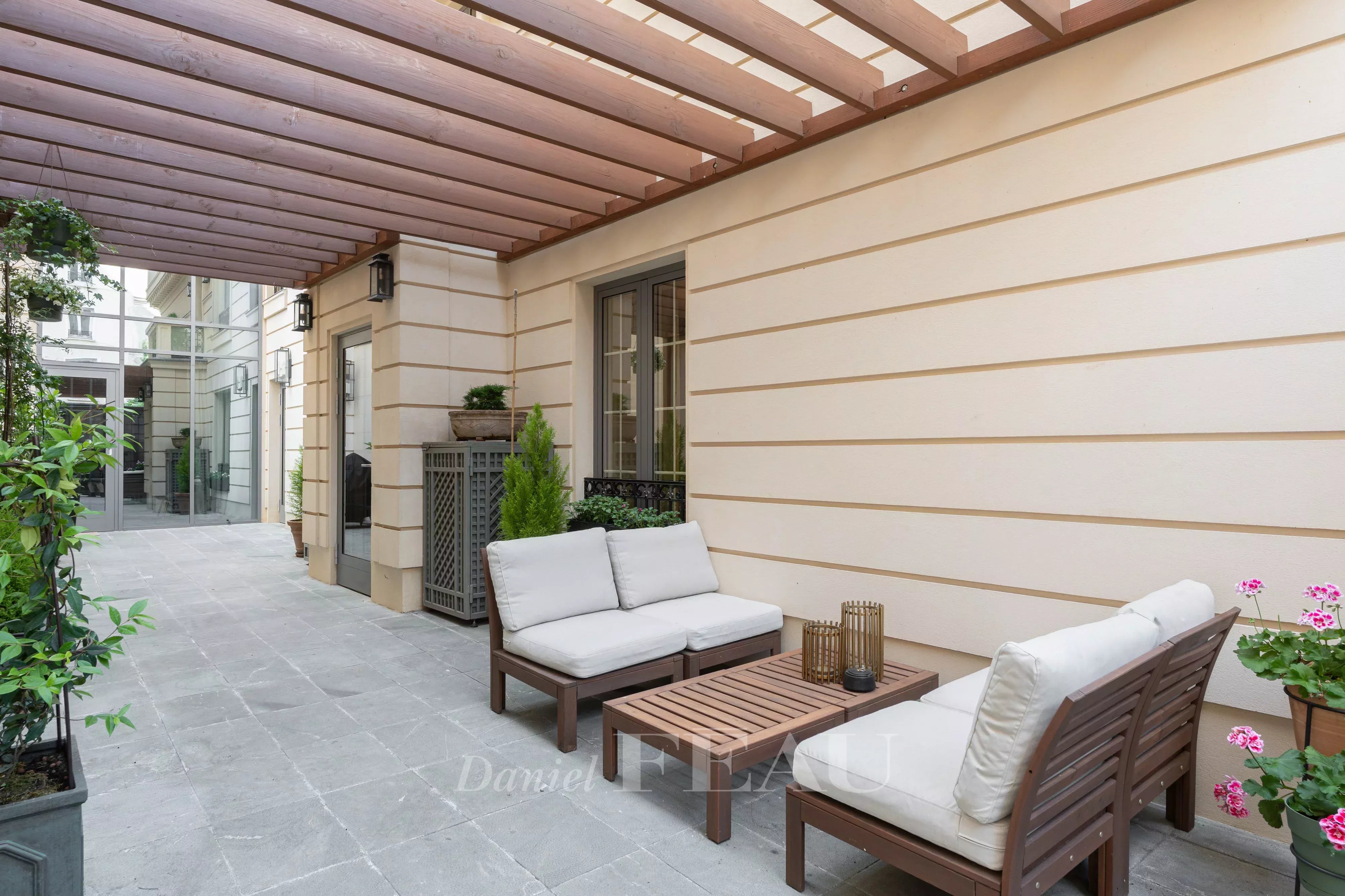 Puteaux/La Défense - Neuilly - Hôtel Particulier