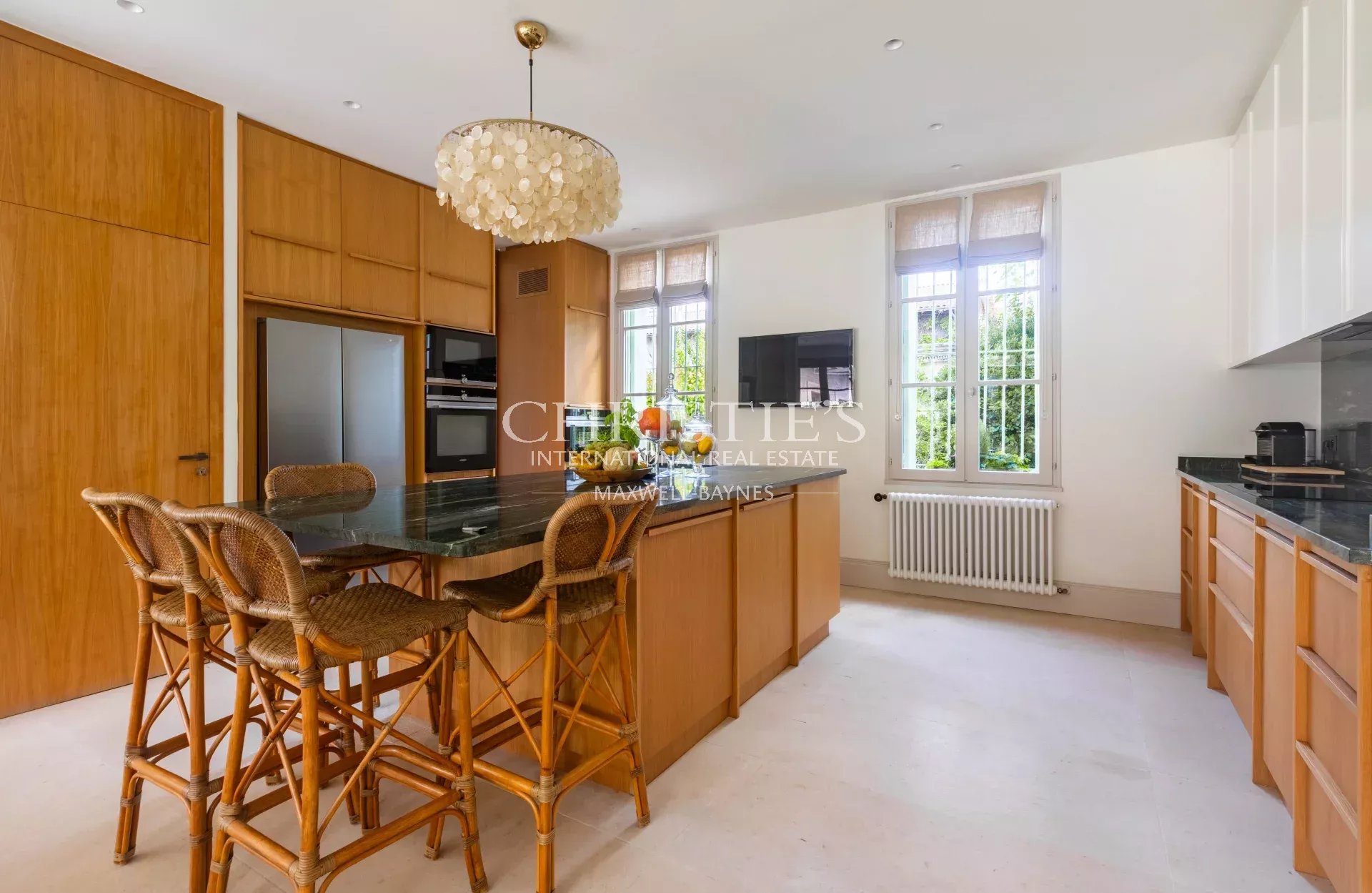 5 Bedroom Villa/Townhouse's Image 11