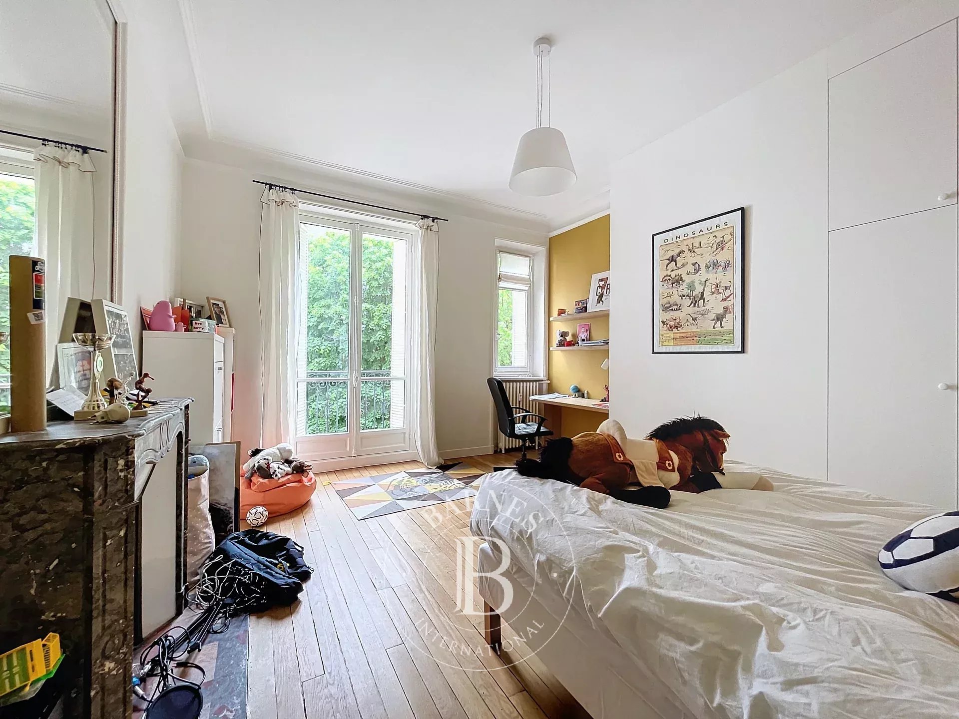Paris  - Apartment 4 Bedrooms - picture 10