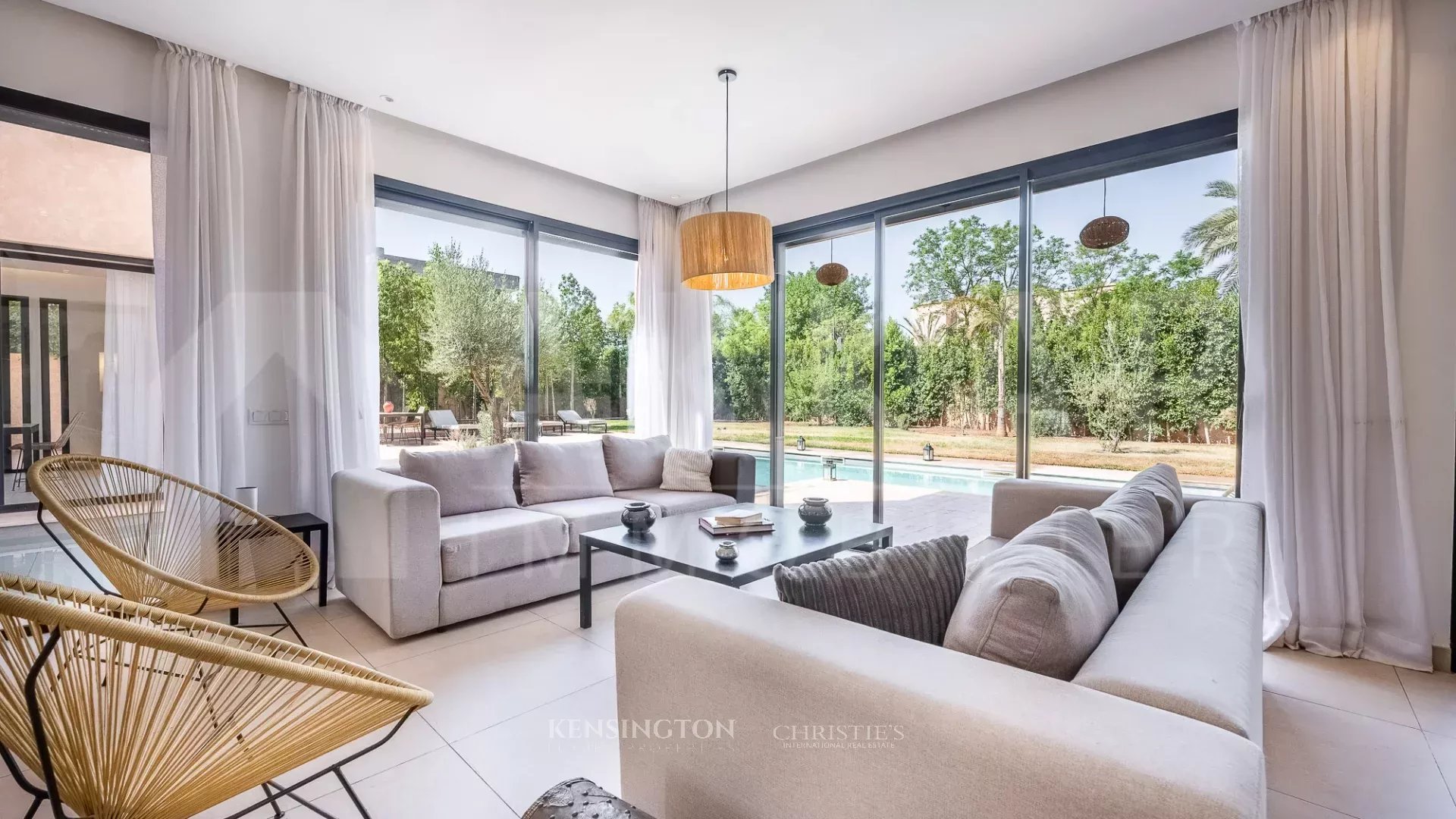 5 Bedroom Villa/Townhouse's Image 6