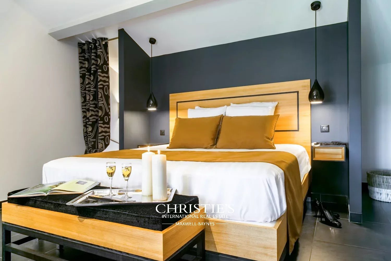 11 Bedroom Villa/Townhouse's Image 34