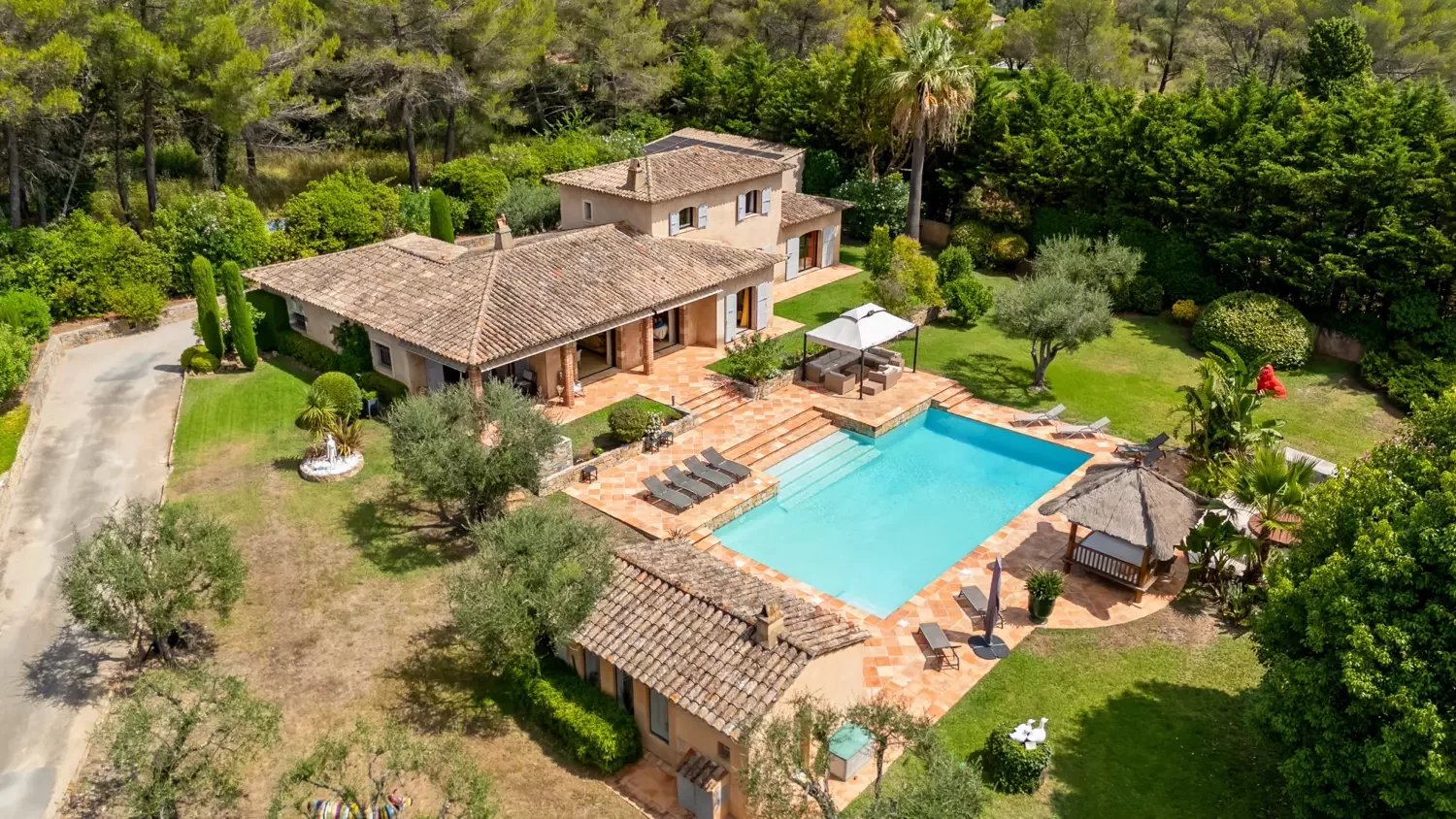 Agence immobilière de 