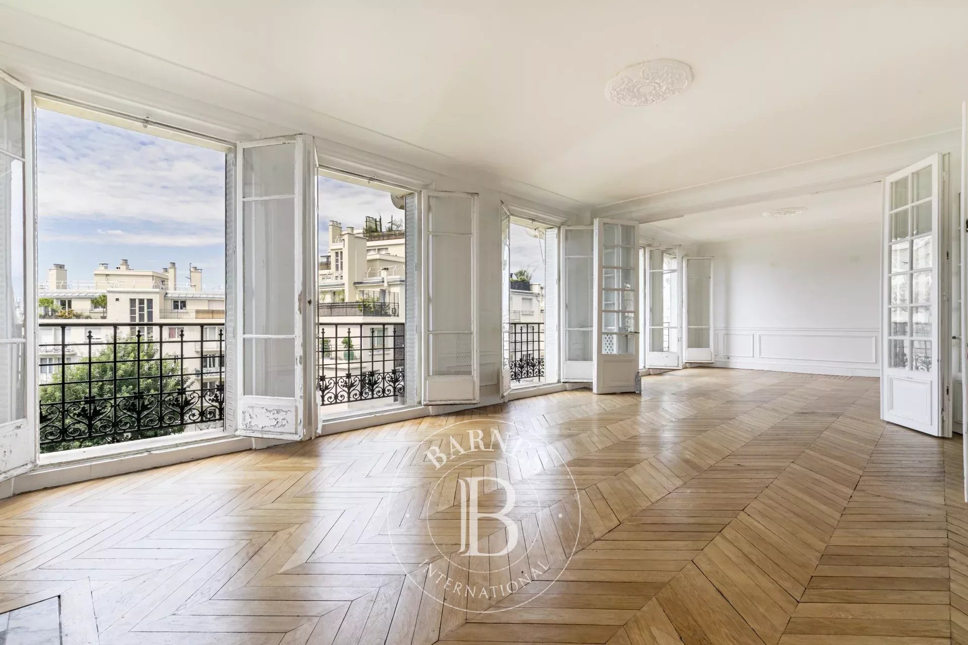 Appartement Paris 75016  -  ref 87113717 (picture 1)