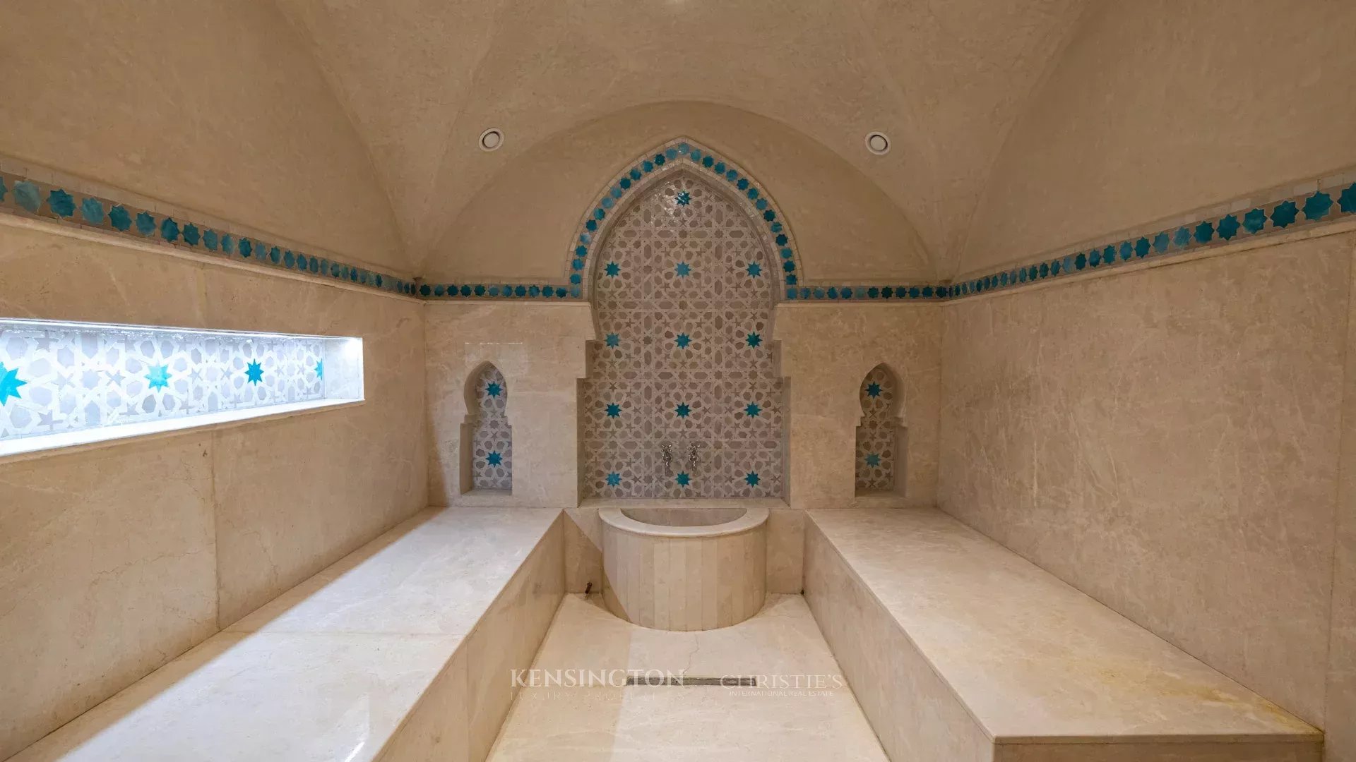 4 Bedroom Villa/Townhouse's Image 22
