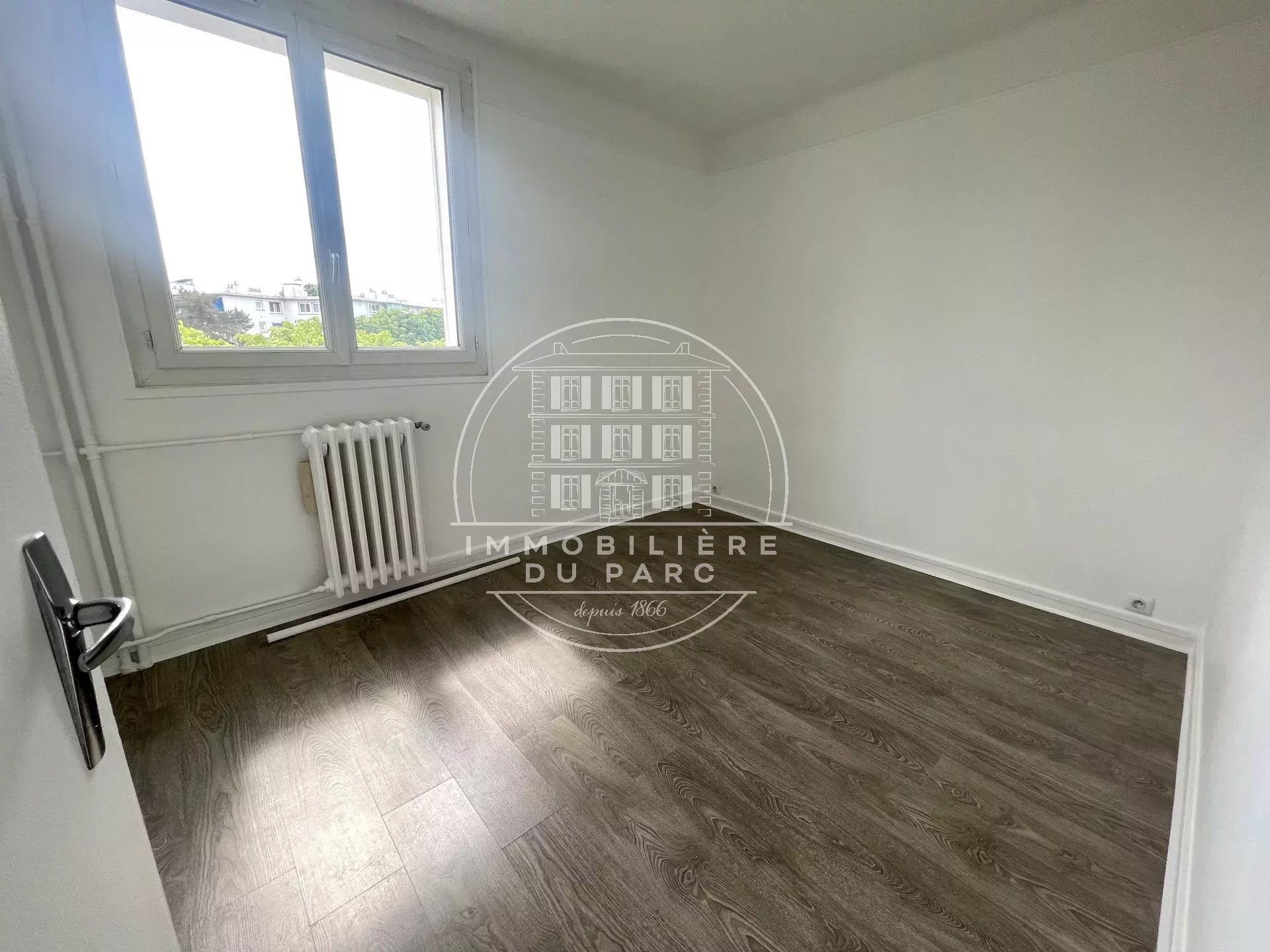 Rental Apartment Le Vésinet