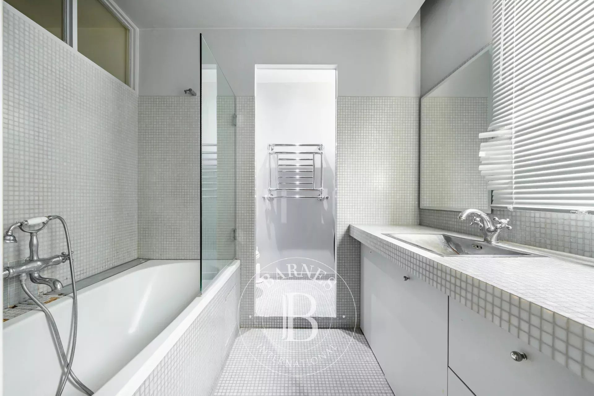 Daire Paris 4ème - picture 15