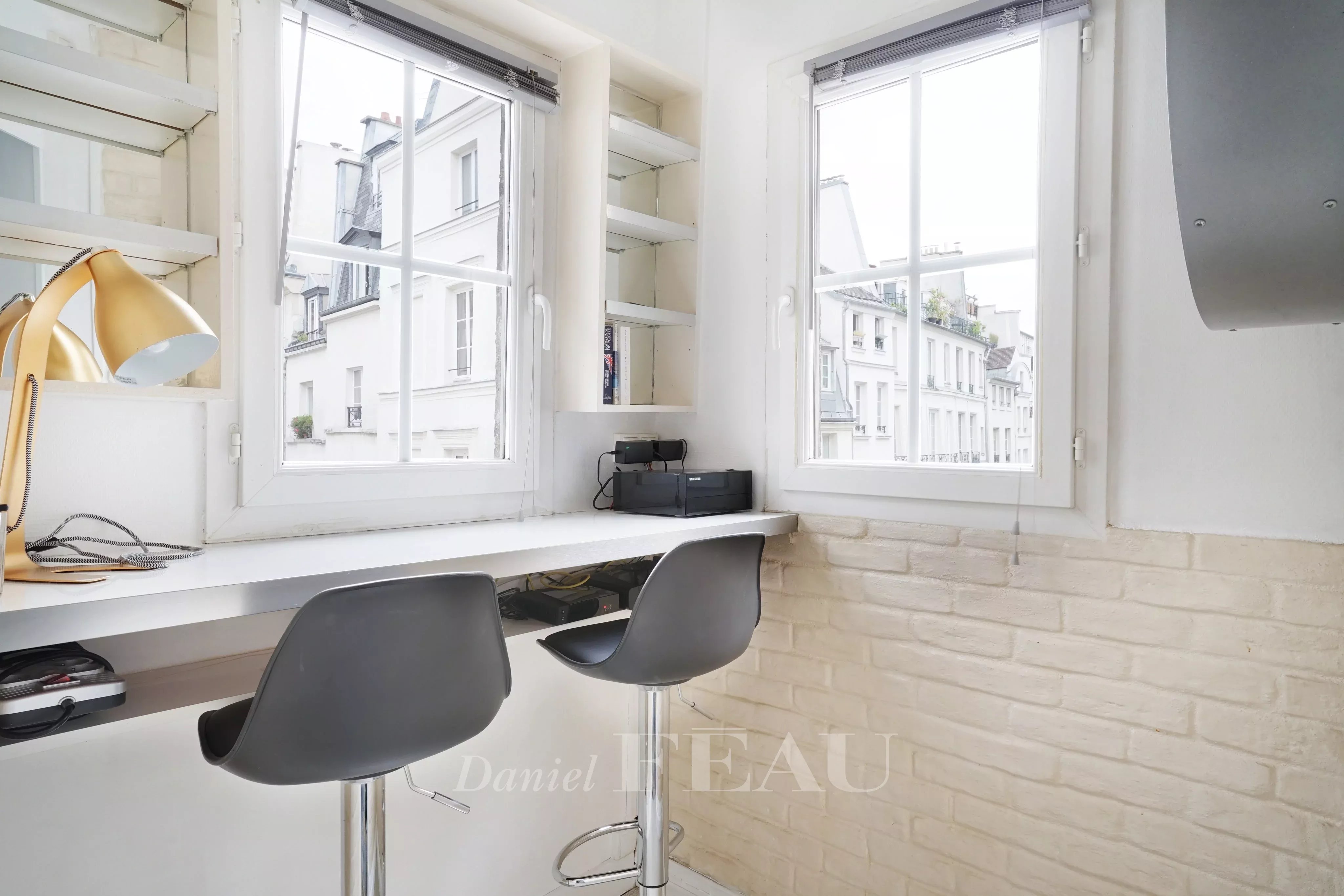 Study Kitchen bar