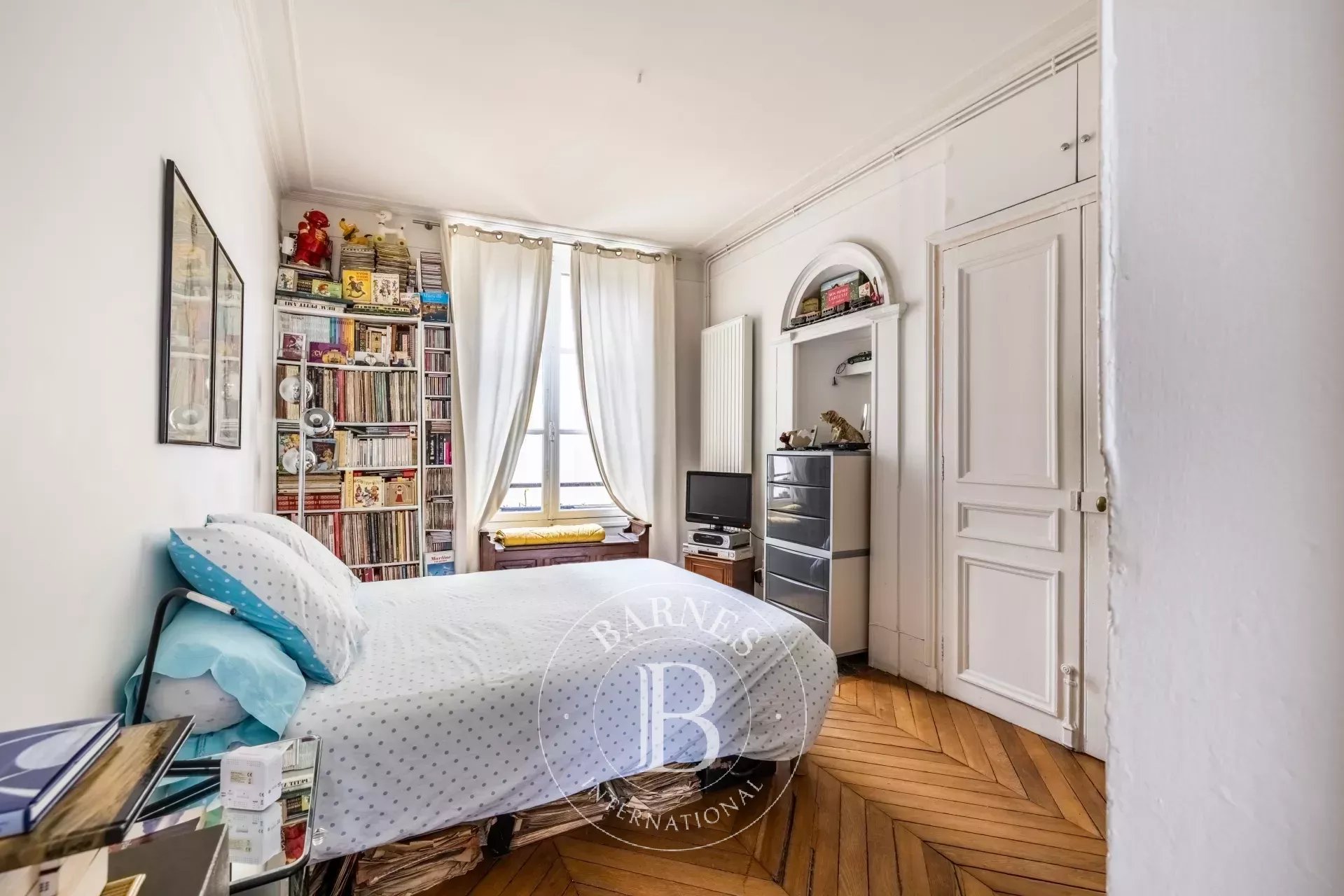 Daire Paris 3ème - picture 4