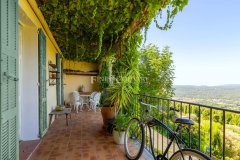 Village house for sale in Montauroux — photo 5 of 7