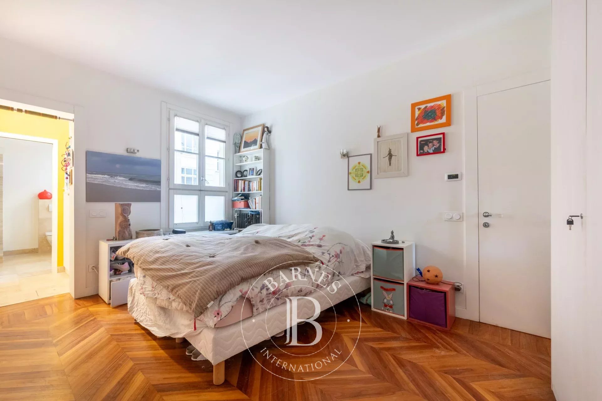 Daire Paris 4ème - picture 9