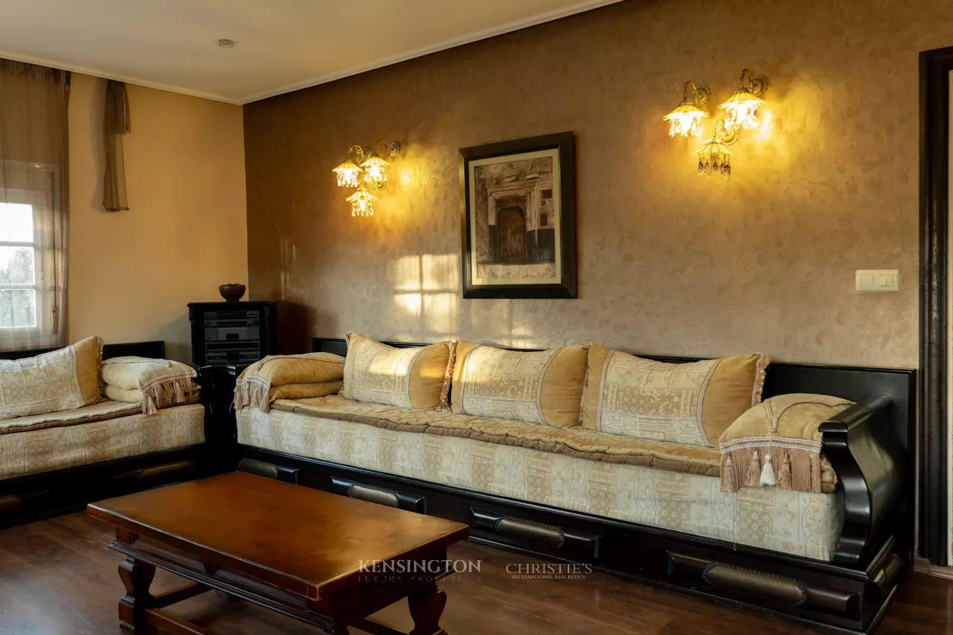 5 Bedroom Villa/Townhouse's Image 15