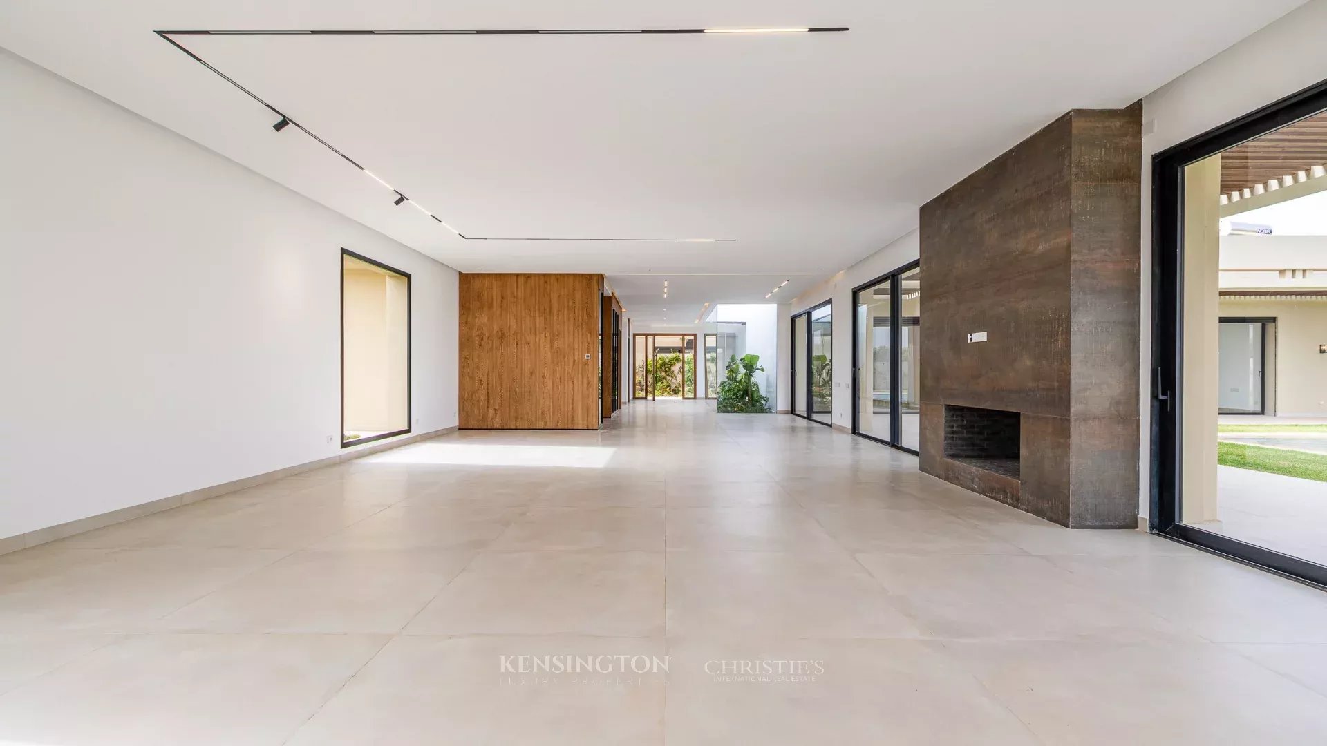 4 Bedroom Villa/Townhouse's Image 4