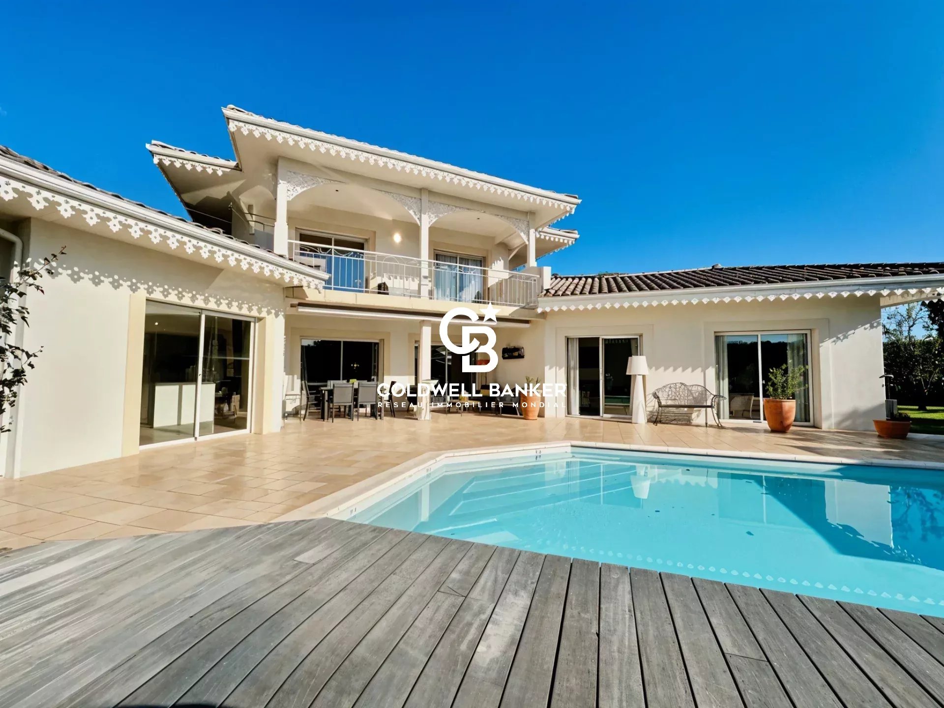 Agence immobilière de Silver Coast Int. Realty